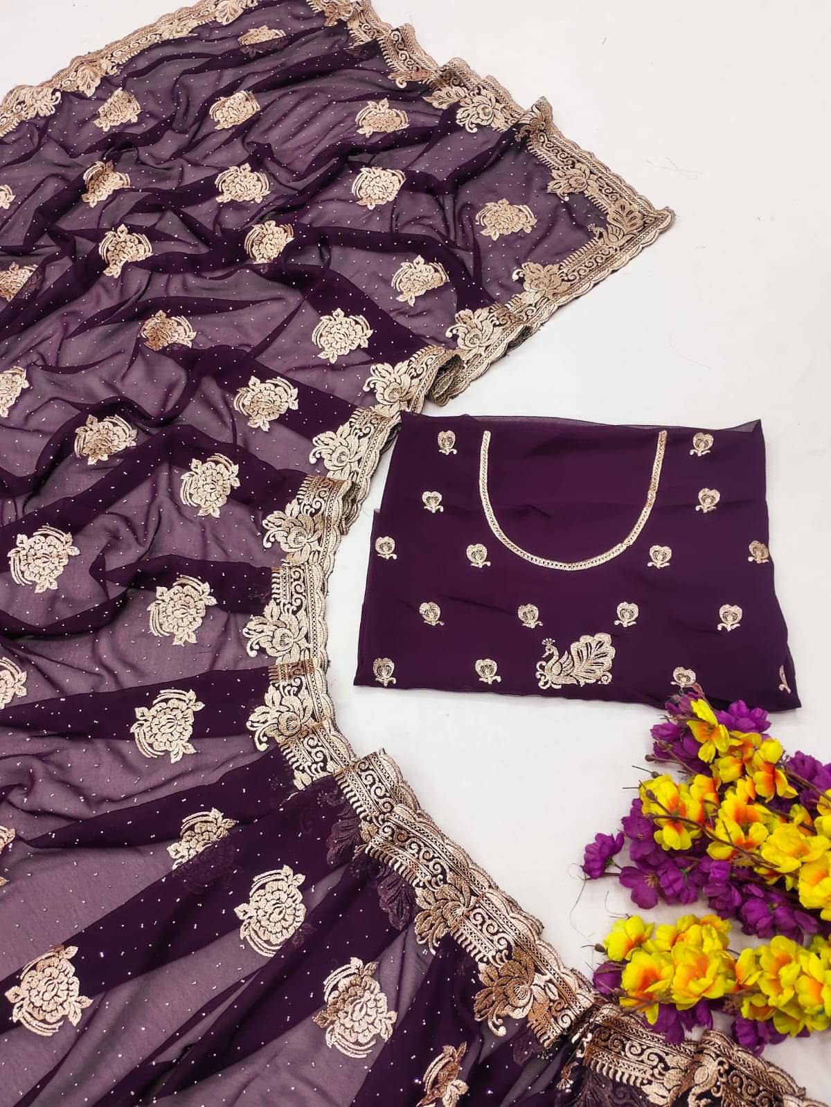     			kyara group Georgette Embroidered Banarasi saree With Unstitched Blouse Piece ( Wine )