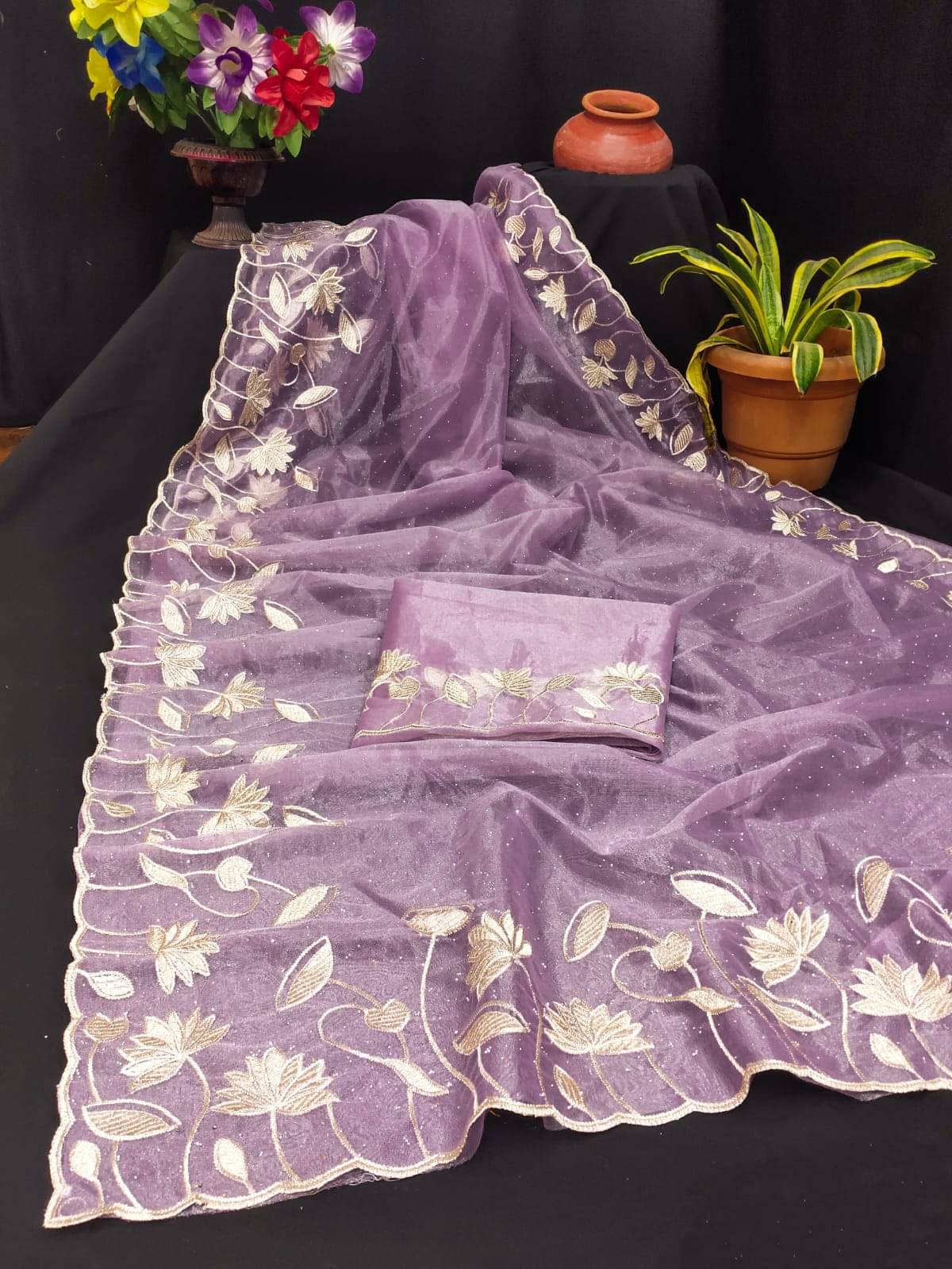 kyara group Organza Embroidered Kanjeevaram Sarees With Unstitched Blouse Piece ( Pink ) kyara group Organza Embroidered Kanjeevaram Sarees With Unstitched Blouse Piece ( Pink )