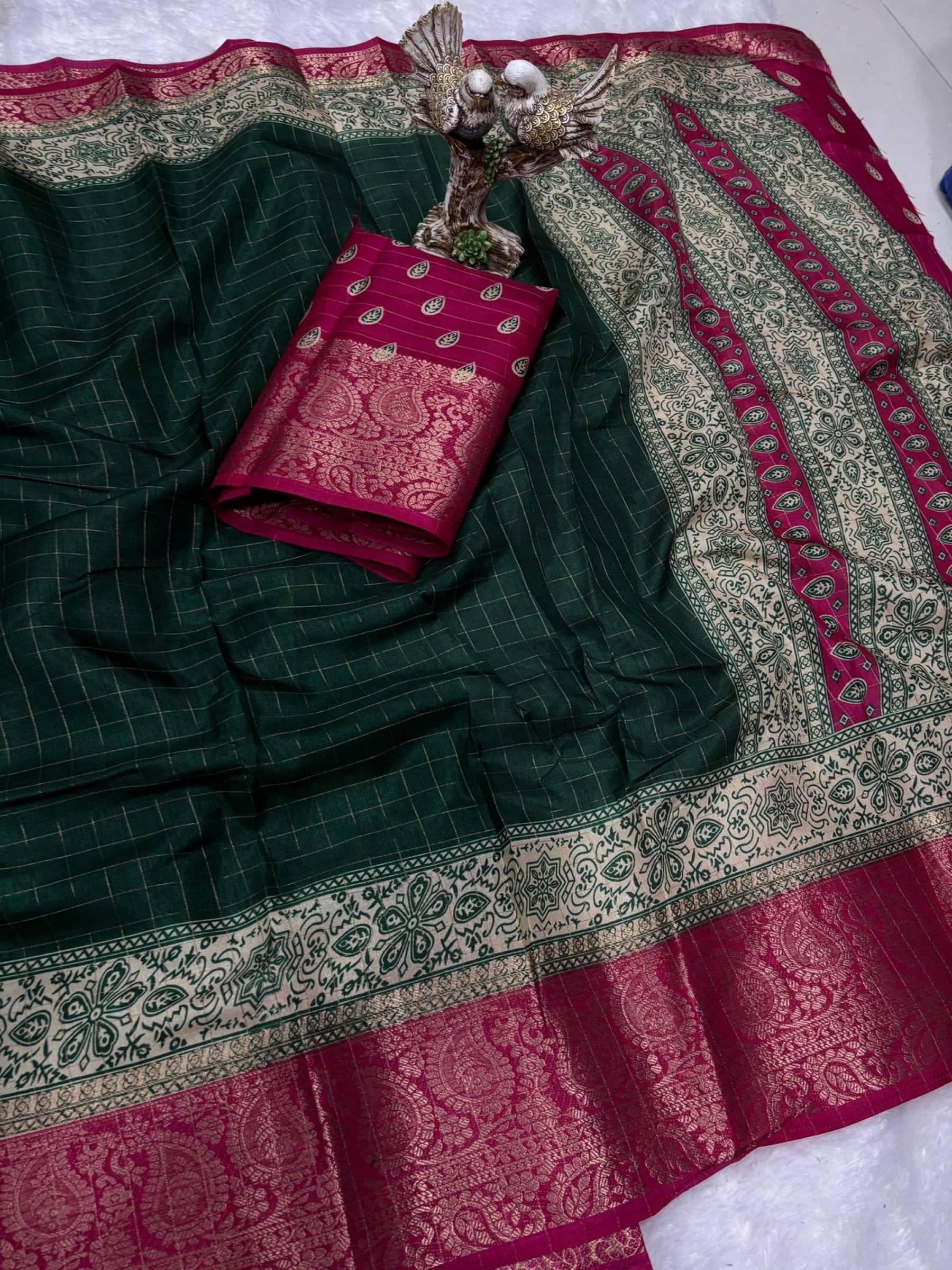 Shree Mahantam Cotton Printed Saree With Unstitched Blouse Piece ( Green )     			Shree Mahantam Cotton Printed Saree With Unstitched Blouse Piece ( Green )