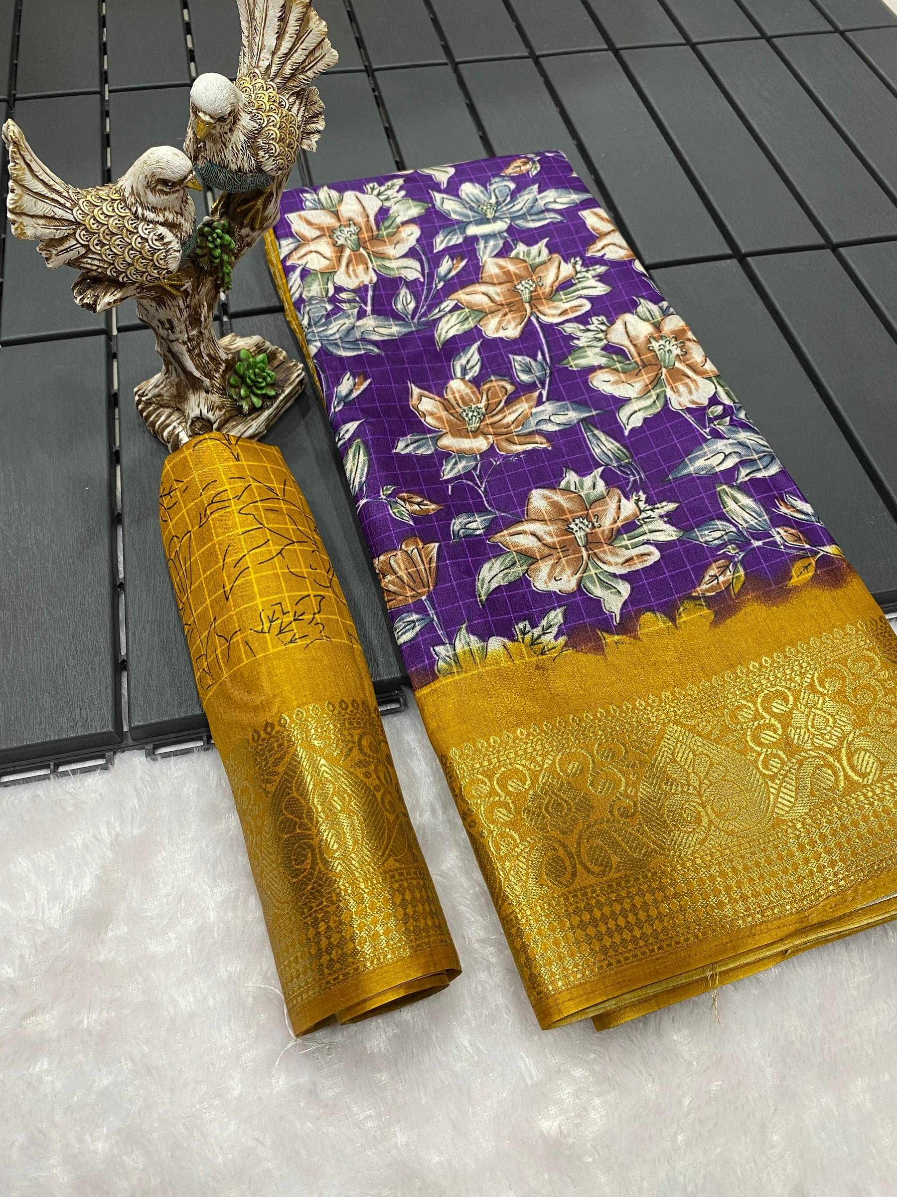 Shree Mahantam Cotton Printed Saree With Unstitched Blouse Piece ( Purple ) Shree Mahantam Cotton Printed Saree With Unstitched Blouse Piece ( Purple )