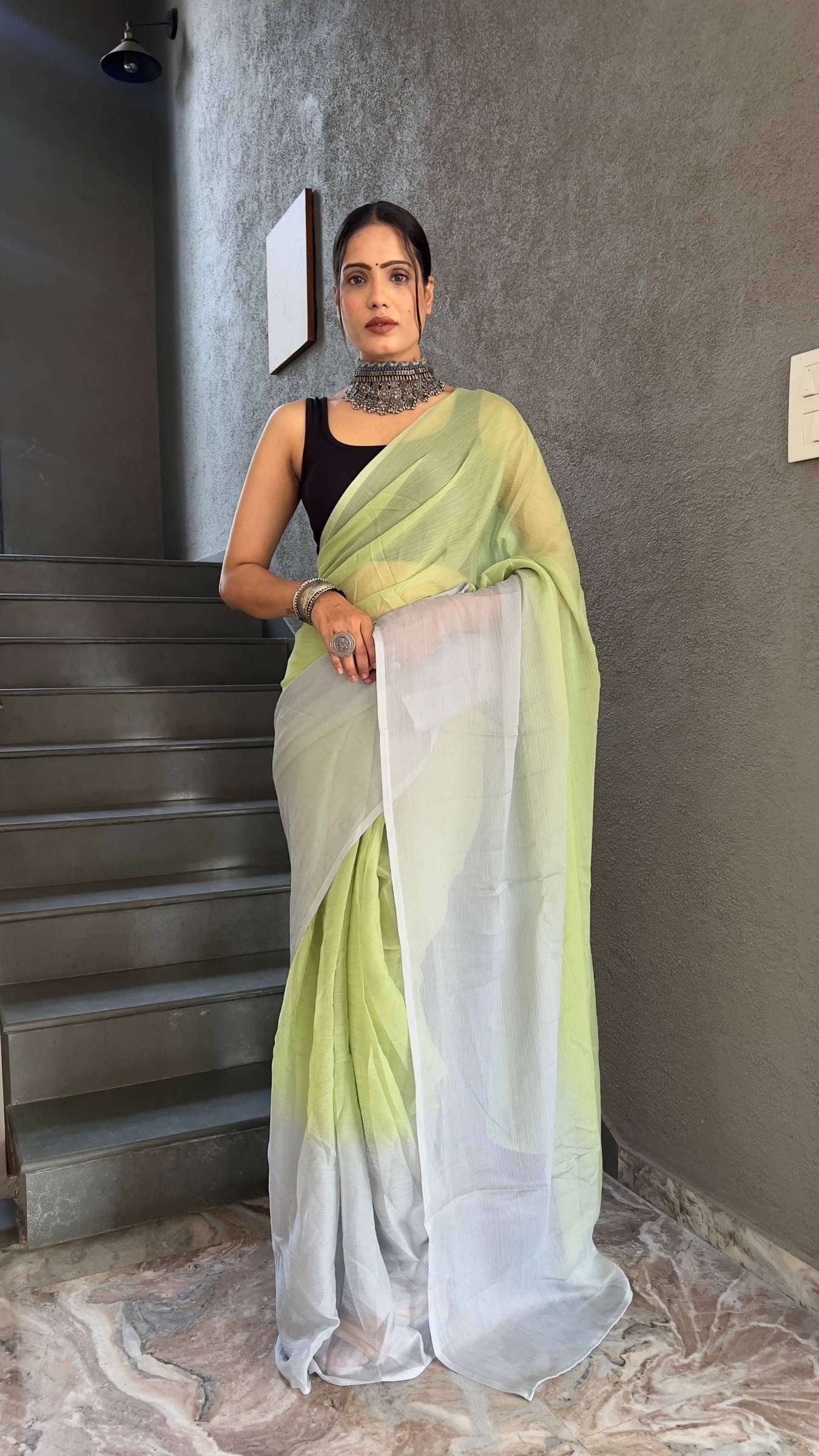     			Shree Mahantam Georgette Solid Saree With Unstitched Blouse Piece ( Yellow1 )