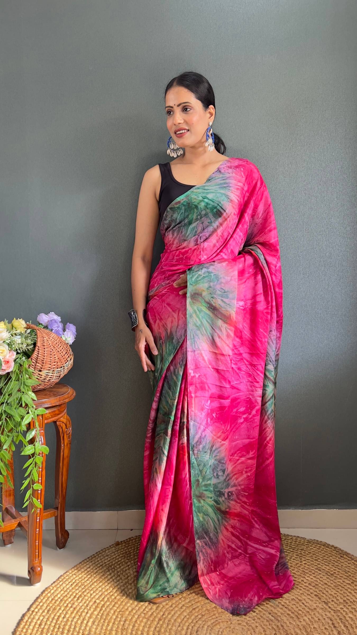     			Shree Mahantam Linen Solid Saree With Unstitched Blouse Piece ( Multicolor 15 )