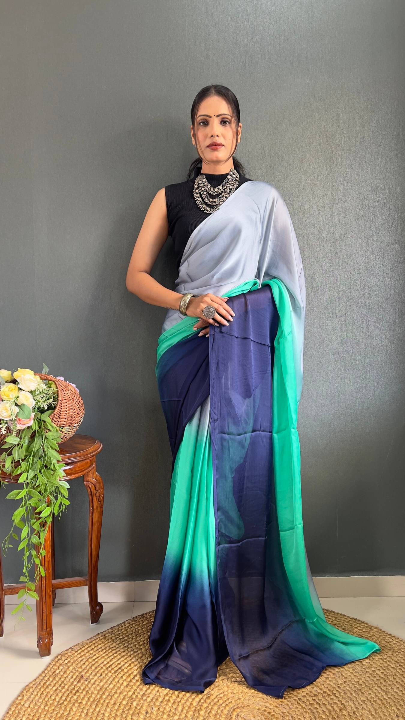 Shree Mahantam Nylon Solid Saree With Unstitched Blouse Piece ( Teal ) Shree Mahantam Nylon Solid Saree With Unstitched Blouse Piece ( Teal )
