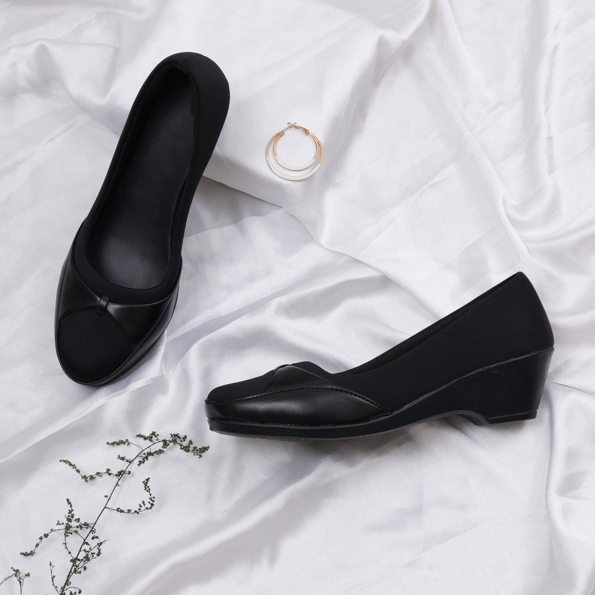     			XE Looks Black Women's Casual Ballerinas