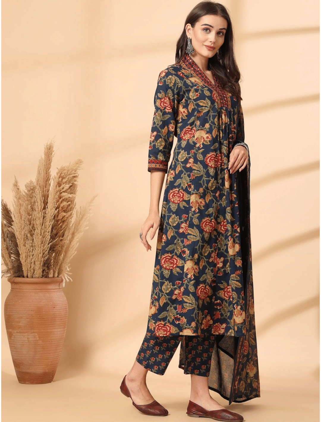 YAGNIK FASHION Women Rayon Self Design Anarkali Kurti With Palazzo ( Blue ) YAGNIK FASHION Women Rayon Self Design Anarkali Kurti With Palazzo ( Blue )