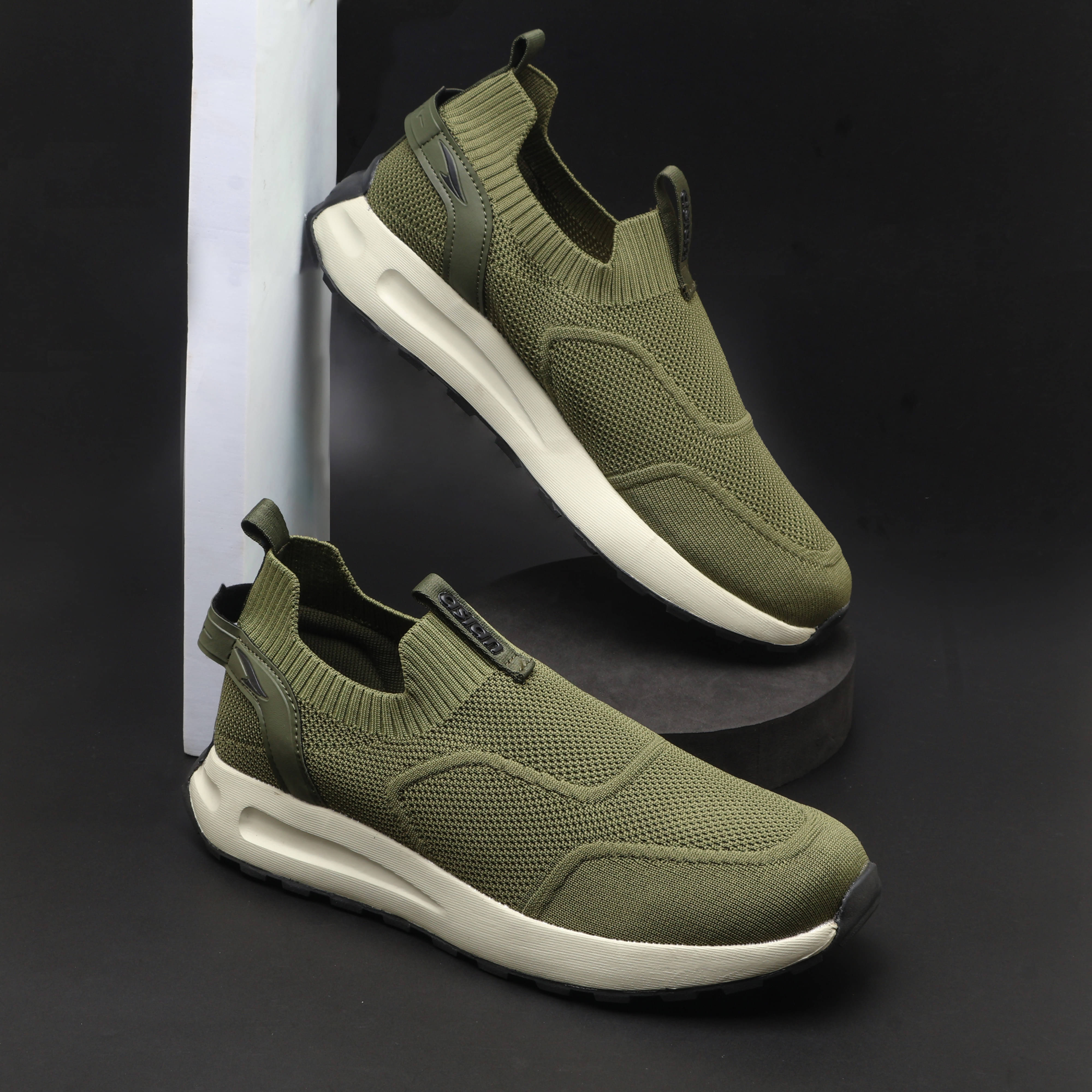    			ASIAN WIND PRO-11 Olive Men's Slip-on Shoes
