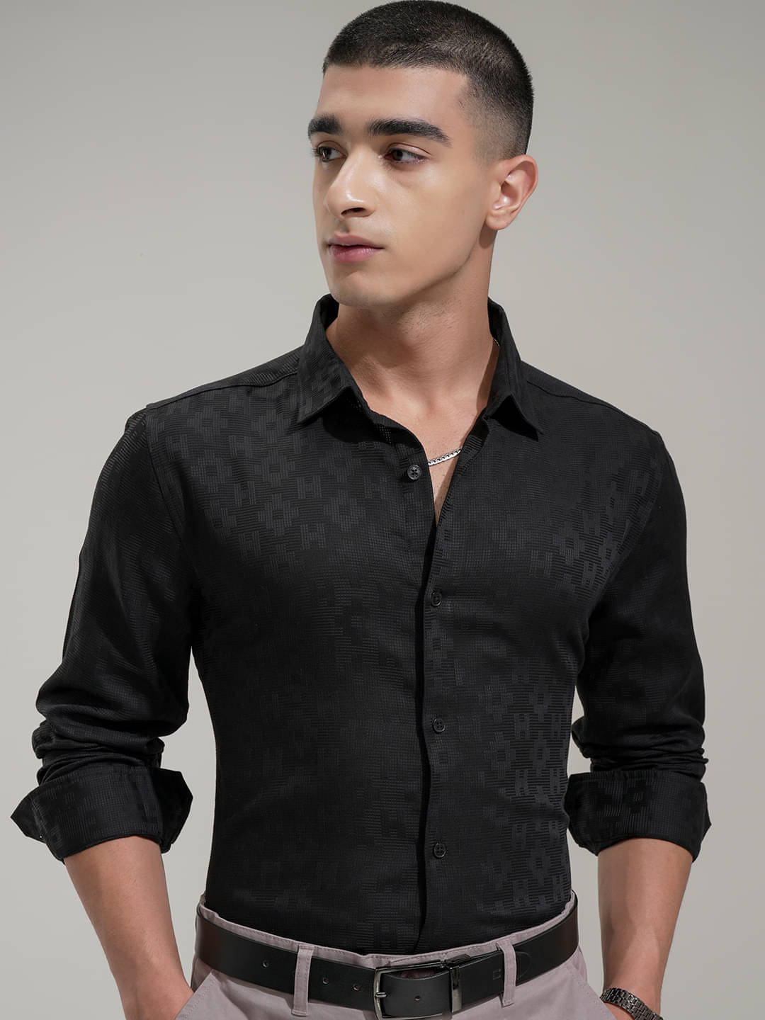     			Highlander 100% Cotton Regular Fit Self Design Full Sleeves Men's Casual Shirt - Black ( Pack of 1 )