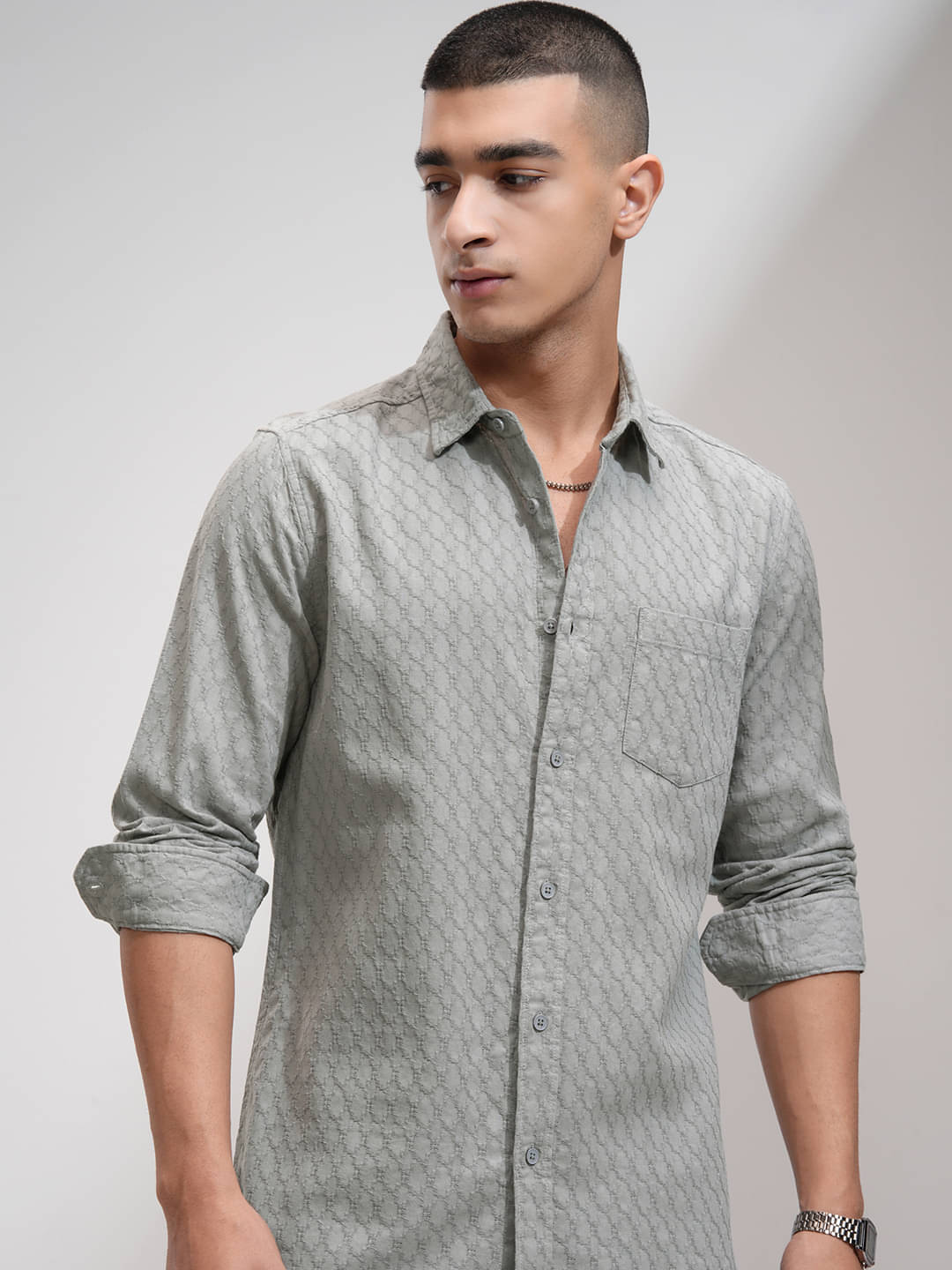 Highlander 100% Cotton Slim Fit Self Design Full Sleeves Men's Casual Shirt - Grey ( Pack of 1 )     			Highlander 100% Cotton Slim Fit Self Design Full Sleeves Men's Casual Shirt - Grey ( Pack of 1 )