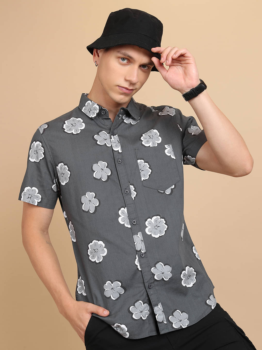     			Highlander 100% Cotton Slim Fit Printed Half Sleeves Men's Casual Shirt - Grey ( Pack of 1 )