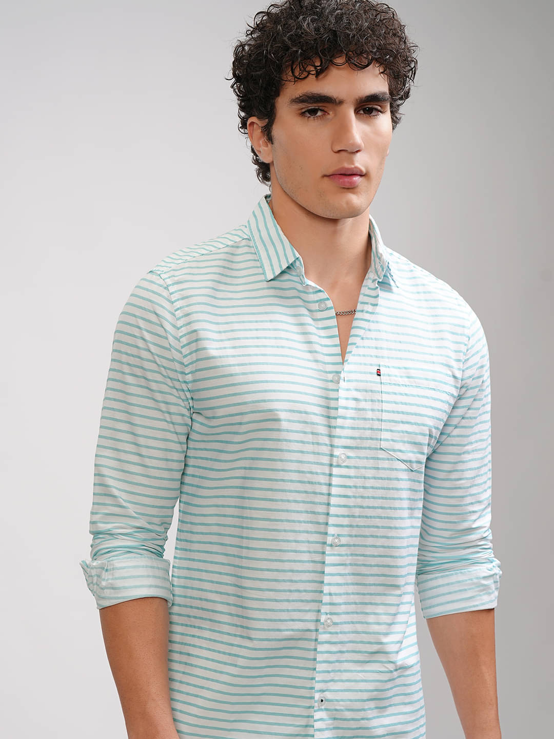 Highlander 100% Cotton Slim Fit Striped Full Sleeves Men's Casual Shirt - Multicolor ( Pack of 1 ) Highlander 100% Cotton Slim Fit Striped Full Sleeves Men's Casual Shirt - Multicolor ( Pack of 1 )