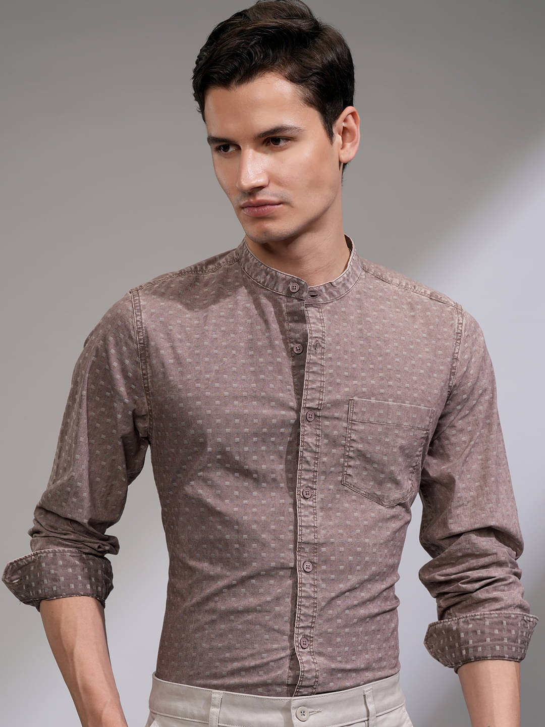 Highlander 100% Cotton Slim Fit Self Design Full Sleeves Men's Casual Shirt - Maroon ( Pack of 1 )     			Highlander 100% Cotton Slim Fit Self Design Full Sleeves Men's Casual Shirt - Maroon ( Pack of 1 )