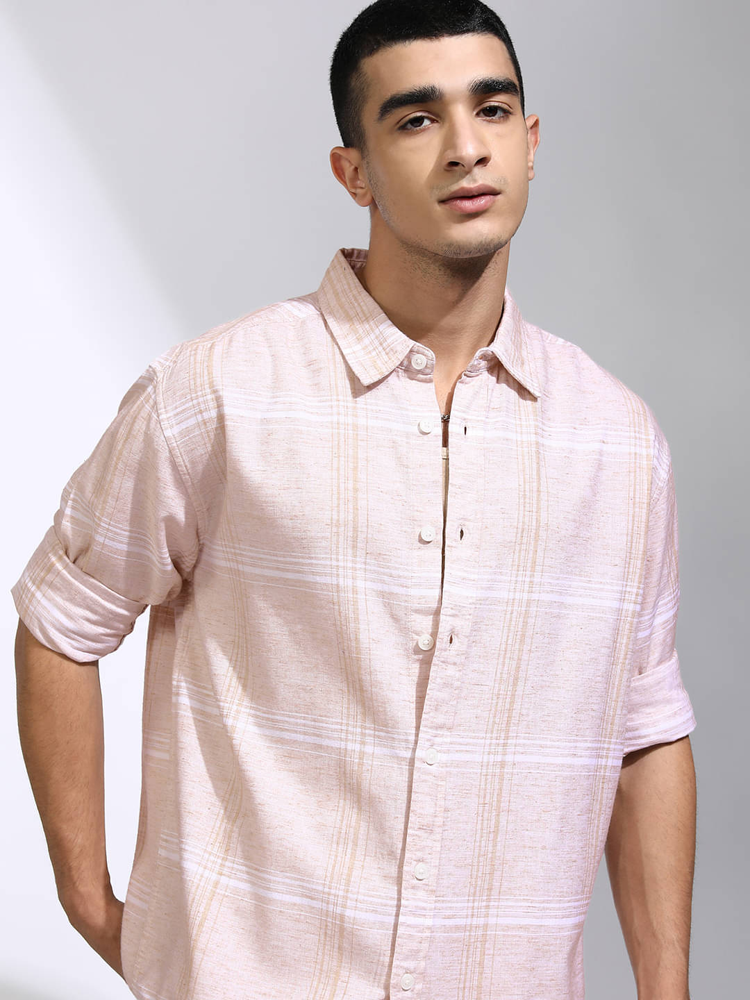 Highlander Cotton Blend Regular Fit Checks Full Sleeves Men's Casual Shirt - Beige ( Pack of 1 ) Highlander Cotton Blend Regular Fit Checks Full Sleeves Men's Casual Shirt - Beige ( Pack of 1 )