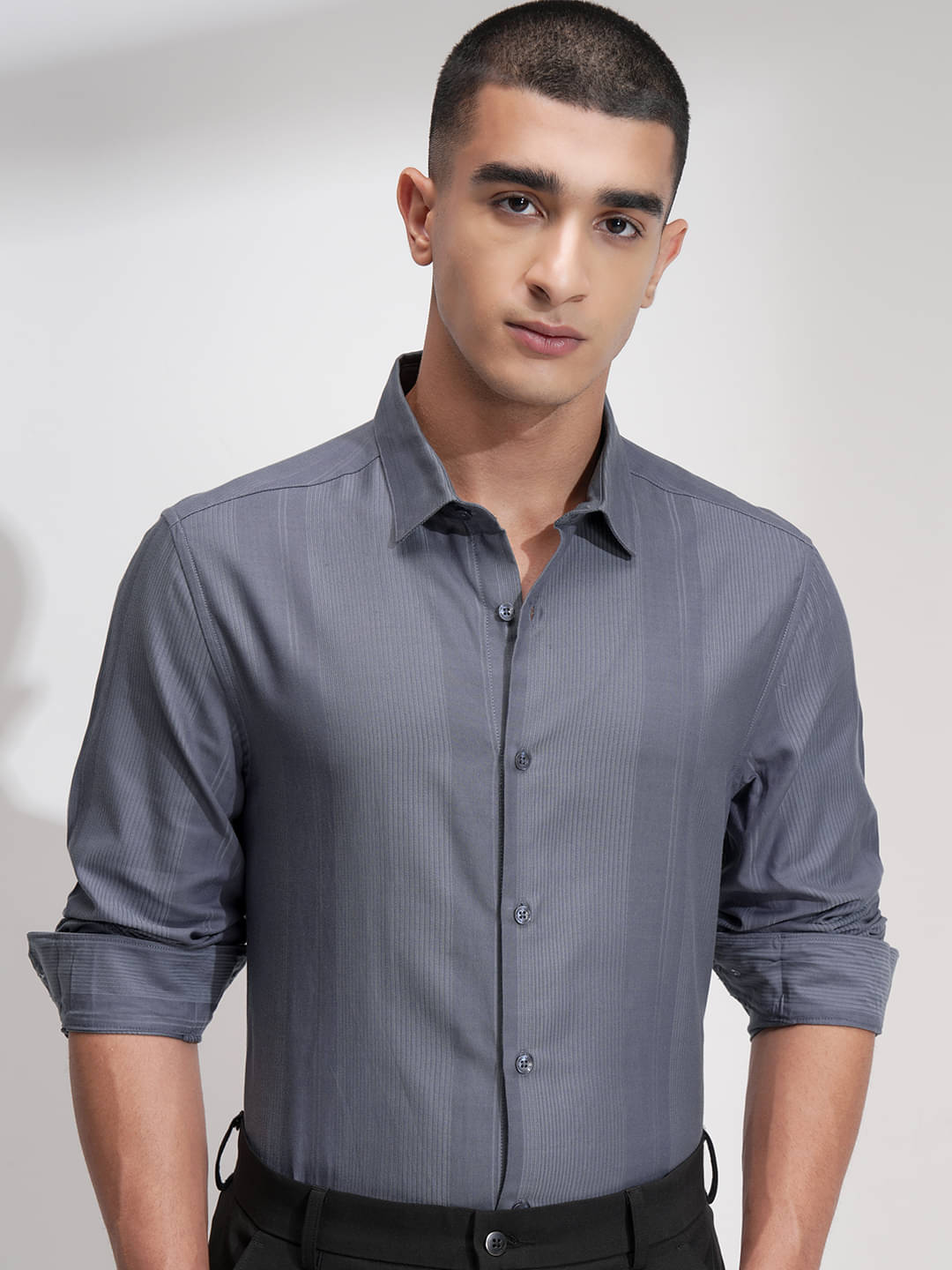    			Highlander Cotton Blend Regular Fit Self Design Full Sleeves Men's Casual Shirt - Grey ( Pack of 1 )