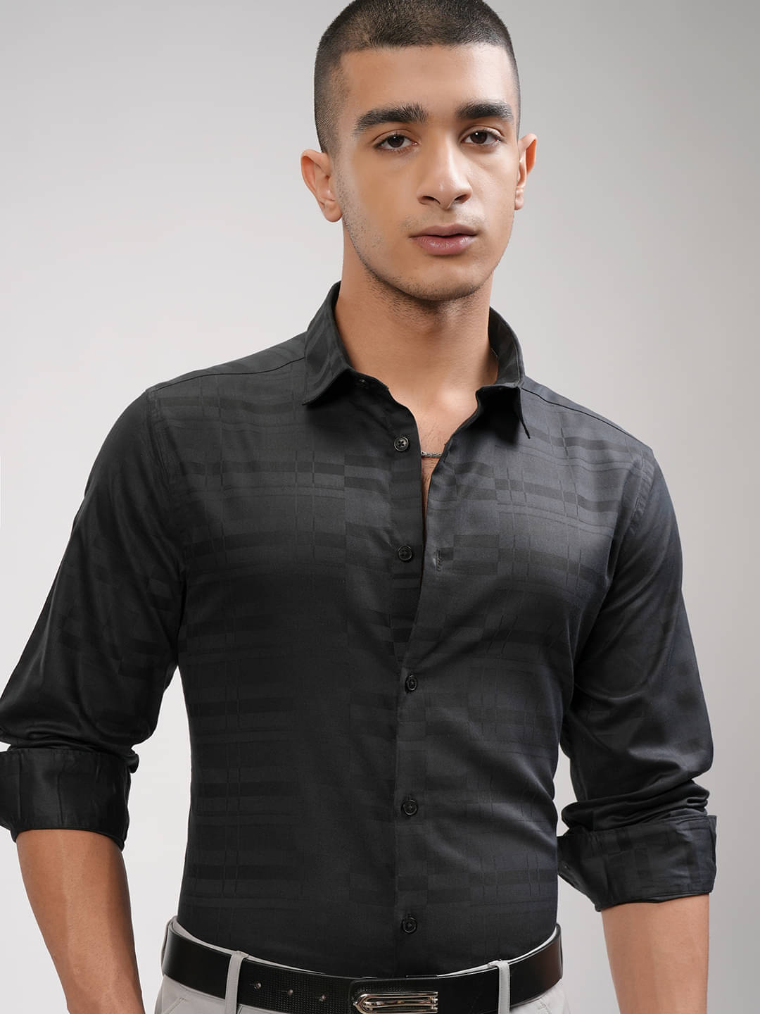 Highlander Cotton Blend Slim Fit Self Design Full Sleeves Men's Casual Shirt - Black ( Pack of 1 )     			Highlander Cotton Blend Slim Fit Self Design Full Sleeves Men's Casual Shirt - Black ( Pack of 1 )
