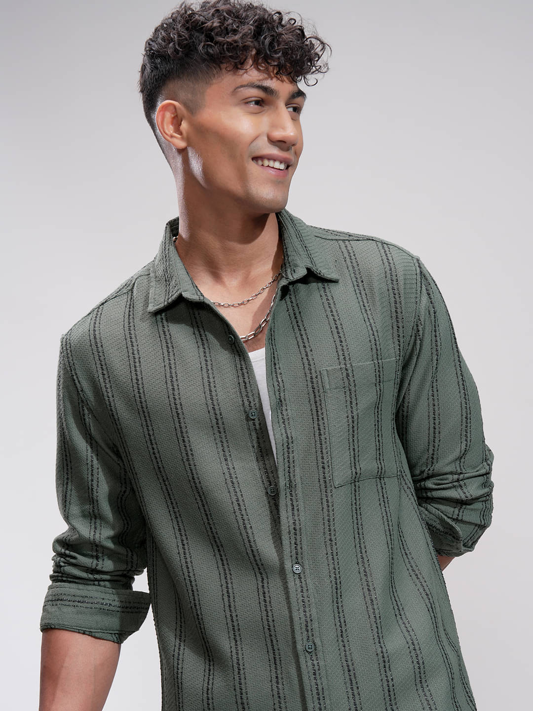 Highlander Poly Cotton Relaxed Fit Striped Full Sleeves Men's Casual Shirt - Green ( Pack of 1 )     			Highlander Poly Cotton Relaxed Fit Striped Full Sleeves Men's Casual Shirt - Green ( Pack of 1 )