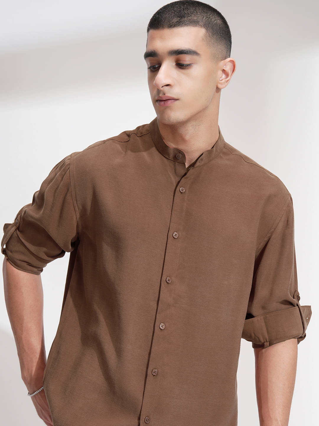     			Highlander Poly Cotton Relaxed Fit Solids Full Sleeves Men's Casual Shirt - Brown ( Pack of 1 )
