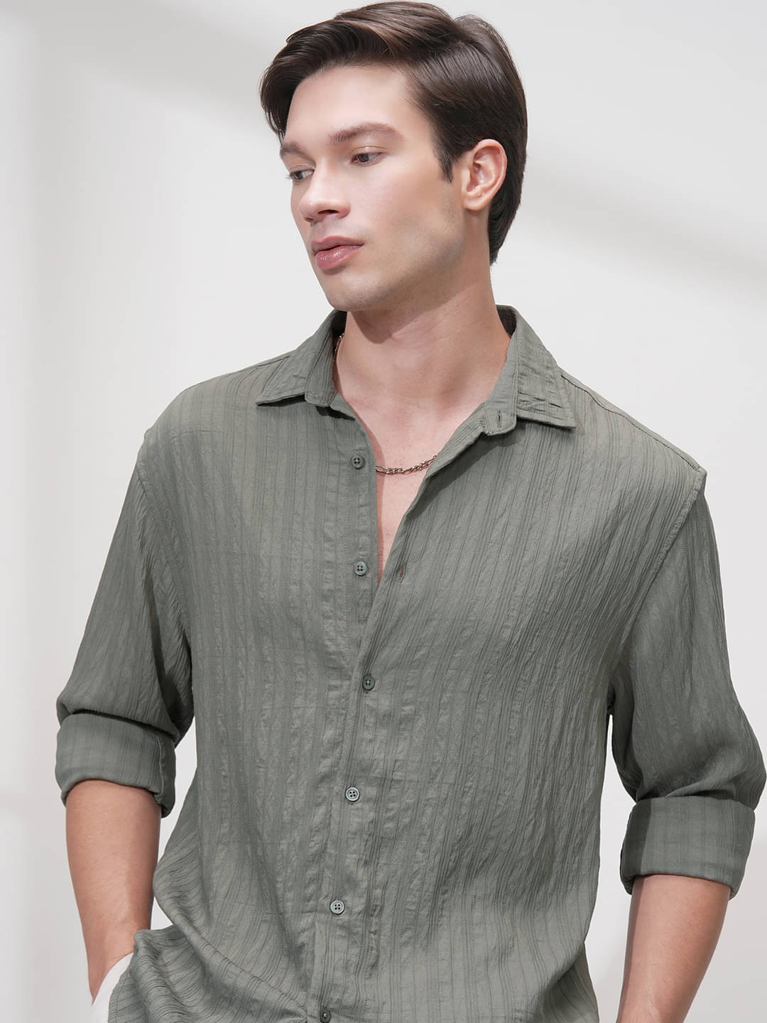     			Highlander Poly Cotton Relaxed Fit Striped Full Sleeves Men's Casual Shirt - Olive ( Pack of 1 )