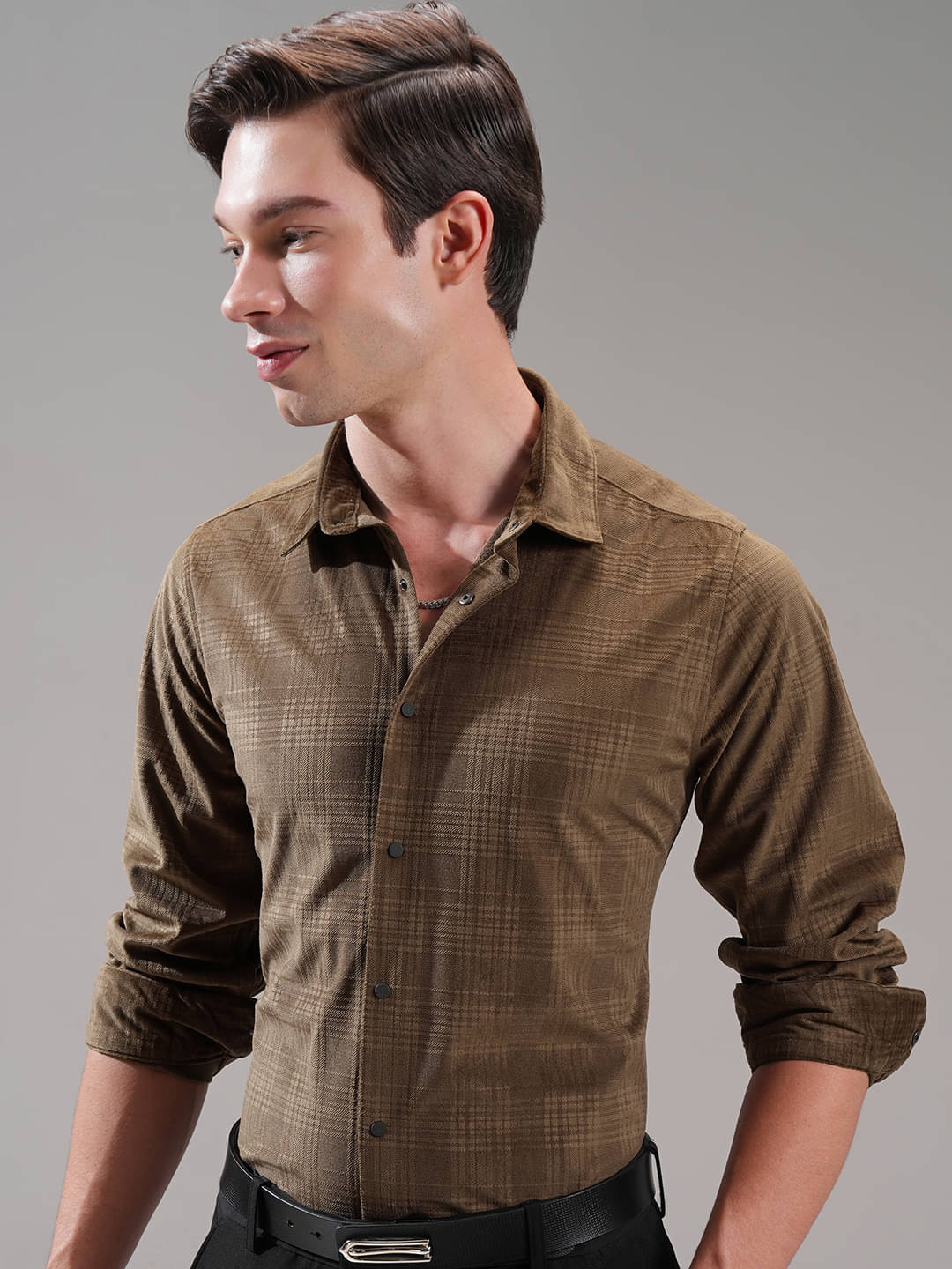     			Highlander Polyester Regular Fit Self Design Full Sleeves Men's Casual Shirt - Brown ( Pack of 1 )