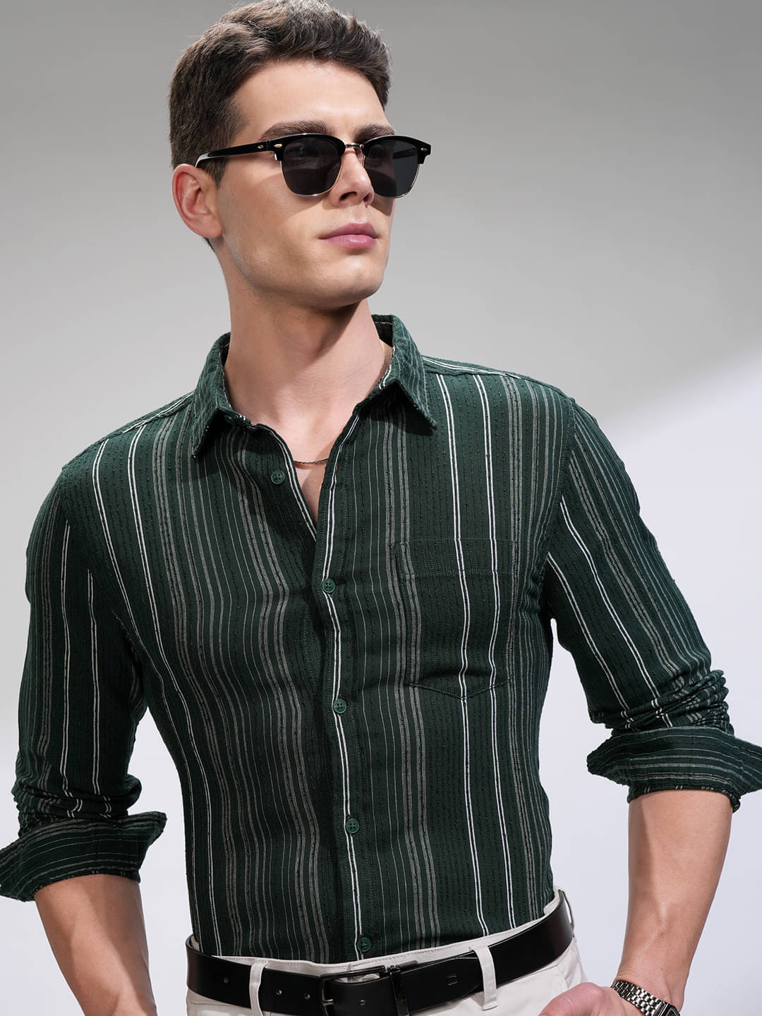     			Highlander Viscose Slim Fit Self Design Full Sleeves Men's Casual Shirt - Green ( Pack of 1 )