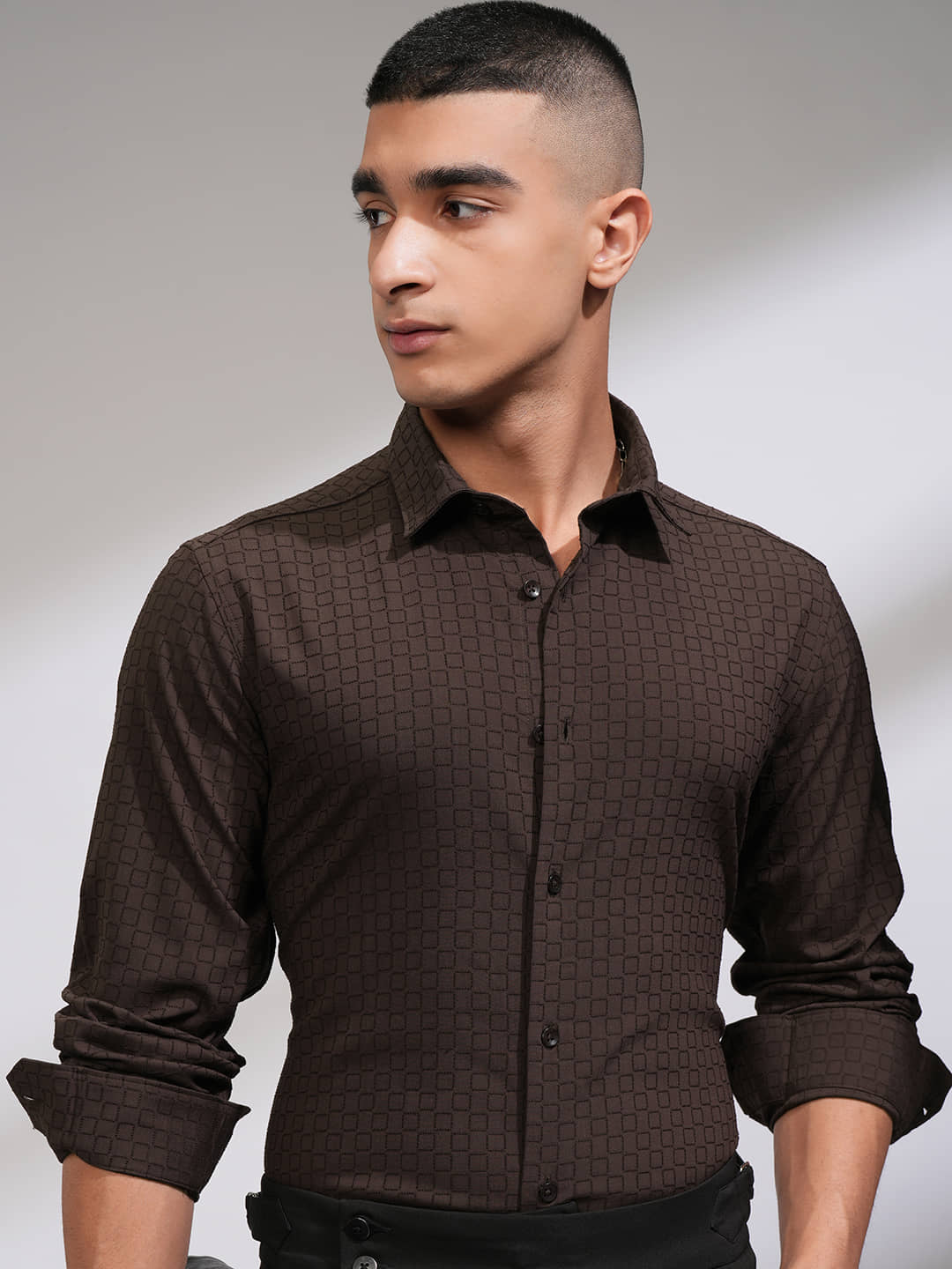 Highlander Viscose Slim Fit Self Design Full Sleeves Men's Casual Shirt - Brown ( Pack of 1 )