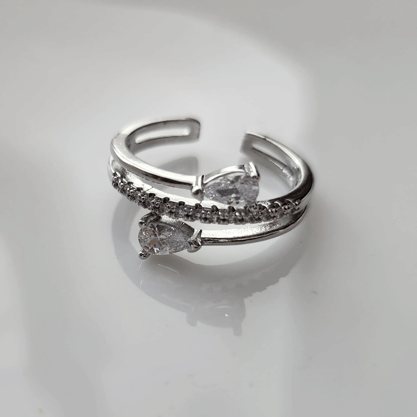 Piu Jewels Silver Single Finger Rings ( Pack of 1 ) Piu Jewels Silver Single Finger Rings ( Pack of 1 )