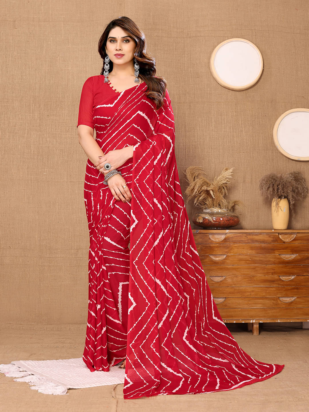 ANAND SAREES Georgette Printed Leheriya Saree With Unstitched Blouse Piece ( Red ) ANAND SAREES Georgette Printed Leheriya Saree With Unstitched Blouse Piece ( Red )