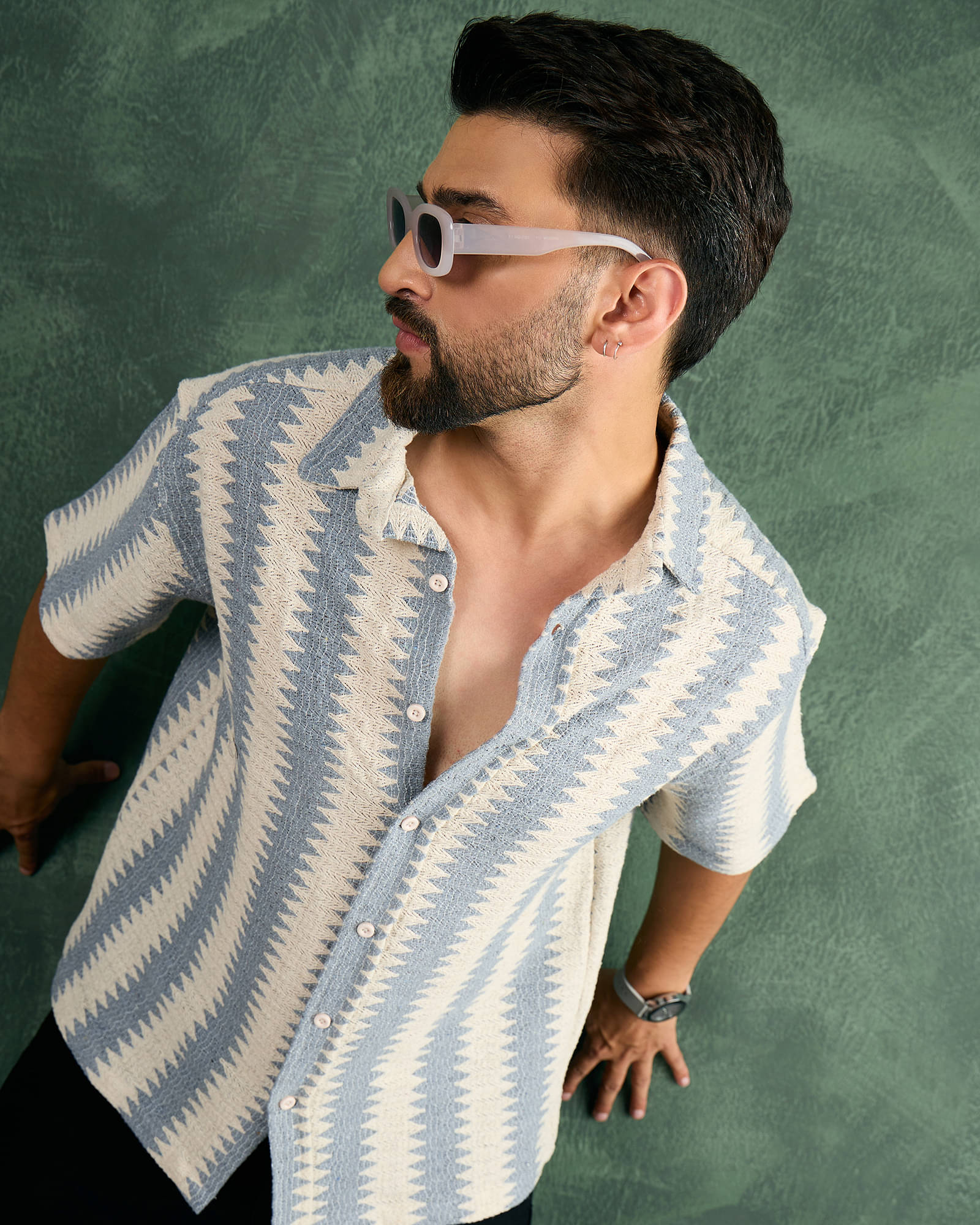 Chimpaaanzee Cotton Blend Oversized Fit Striped Half Sleeves Men's Casual Shirt - Blue ( Pack of 1 ) Chimpaaanzee Cotton Blend Oversized Fit Striped Half Sleeves Men's Casual Shirt - Blue ( Pack of 1 )