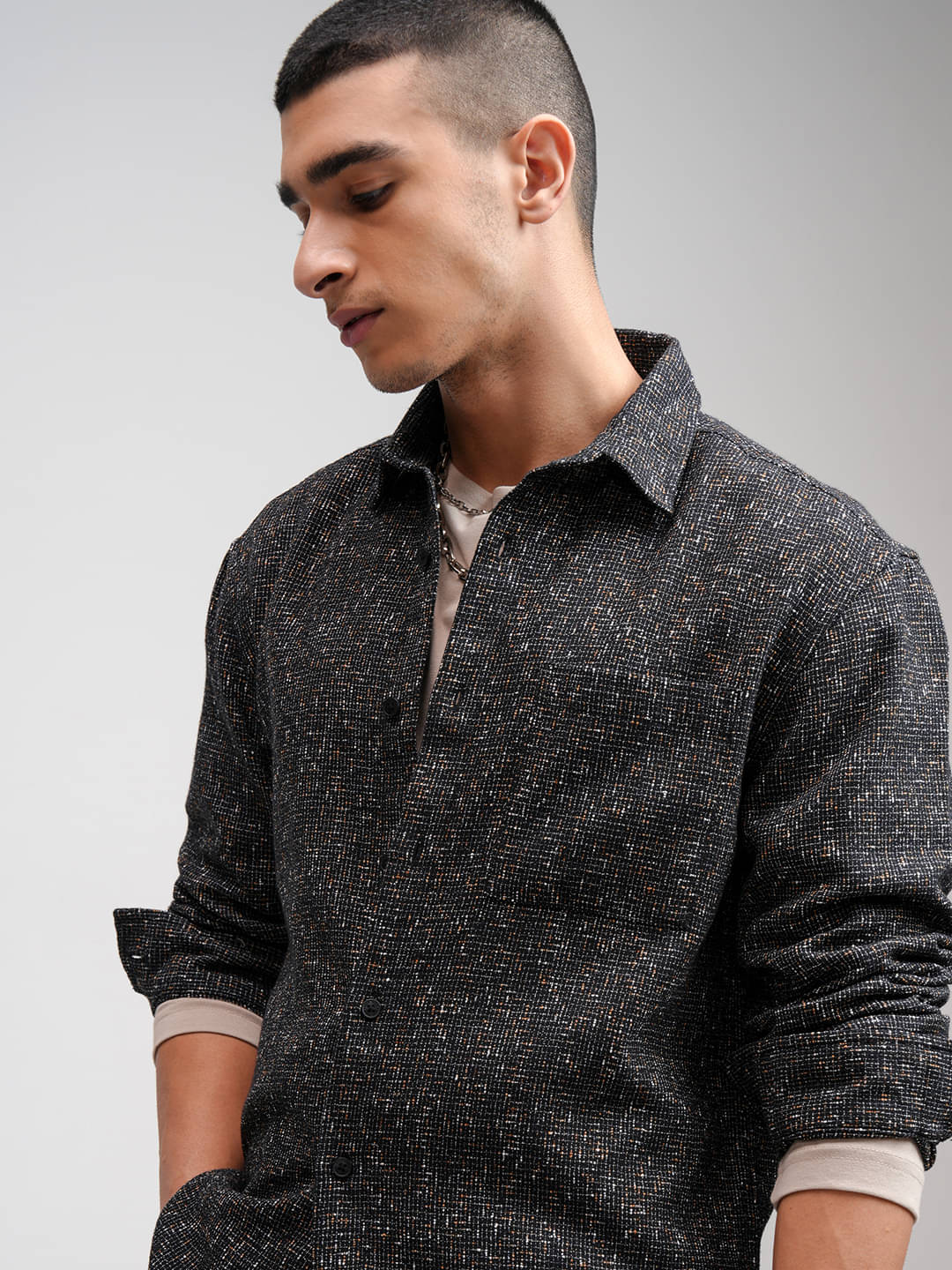 Highlander 100% Cotton Relaxed Fit Checks Full Sleeves Men's Casual Shirt - Black ( Pack of 1 )     			Highlander 100% Cotton Relaxed Fit Checks Full Sleeves Men's Casual Shirt - Black ( Pack of 1 )