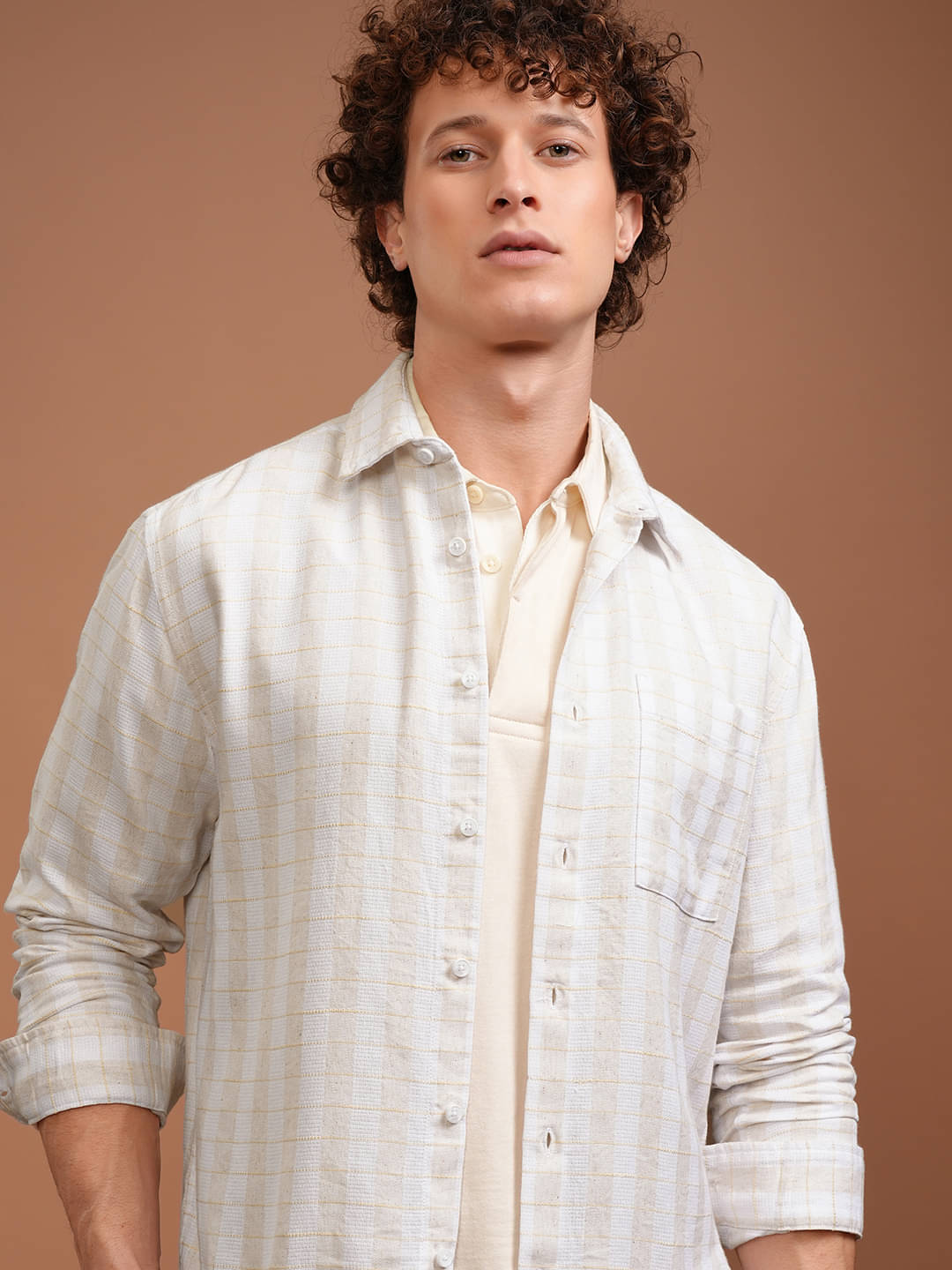 Highlander Cotton Blend Relaxed Fit Checks Full Sleeves Men's Casual Shirt - Multicolor ( Pack of 1 ) Highlander Cotton Blend Relaxed Fit Checks Full Sleeves Men's Casual Shirt - Multicolor ( Pack of 1 )