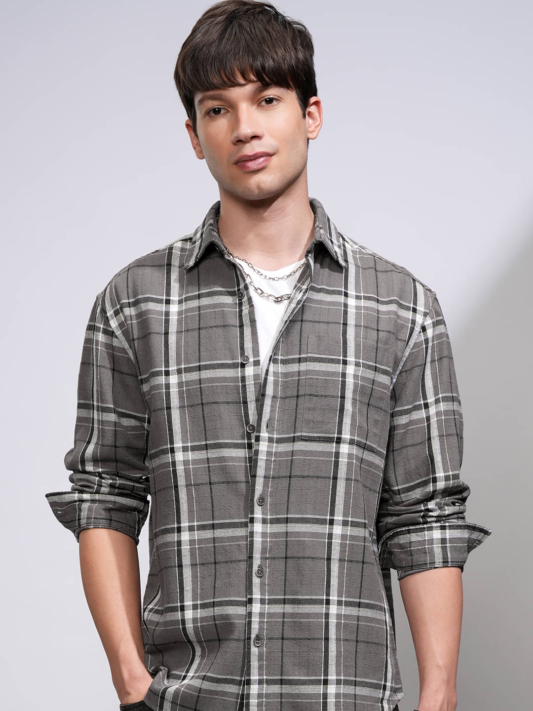 Highlander Cotton Blend Relaxed Fit Striped Full Sleeves Men's Casual Shirt - Grey ( Pack of 1 ) Highlander Cotton Blend Relaxed Fit Striped Full Sleeves Men's Casual Shirt - Grey ( Pack of 1 )