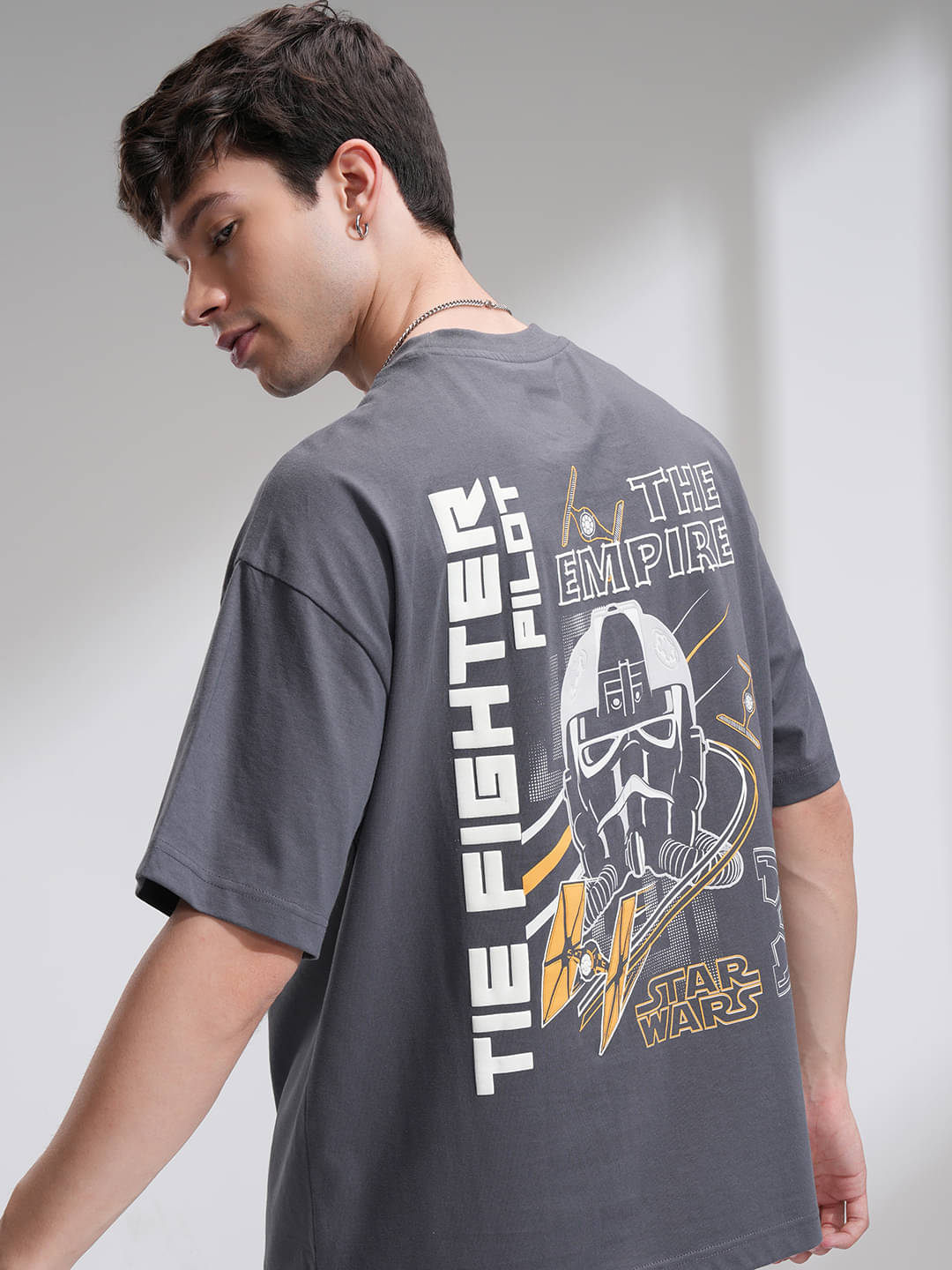 Highlander Men 100% Cotton Oversized Fit Printed T-Shirt ( Grey ) Highlander Men 100% Cotton Oversized Fit Printed T-Shirt ( Grey )