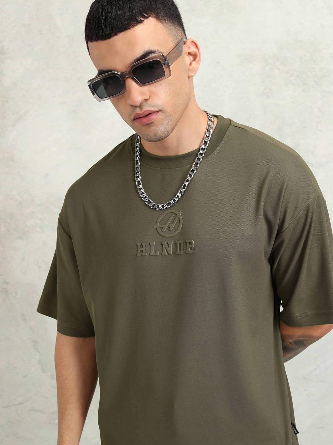 Highlander Men Polyester Oversized Fit Self Design T-Shirt ( Green ) Highlander Men Polyester Oversized Fit Self Design T-Shirt ( Green )