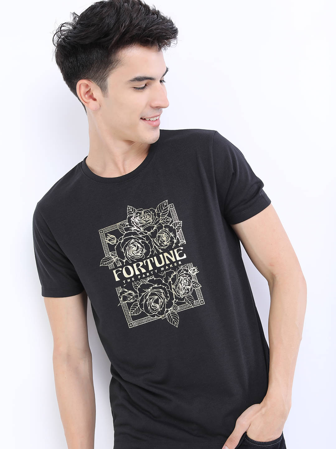 Highlander Men Polyester Slim Fit Printed T-Shirt ( Black ) Highlander Men Polyester Slim Fit Printed T-Shirt ( Black )