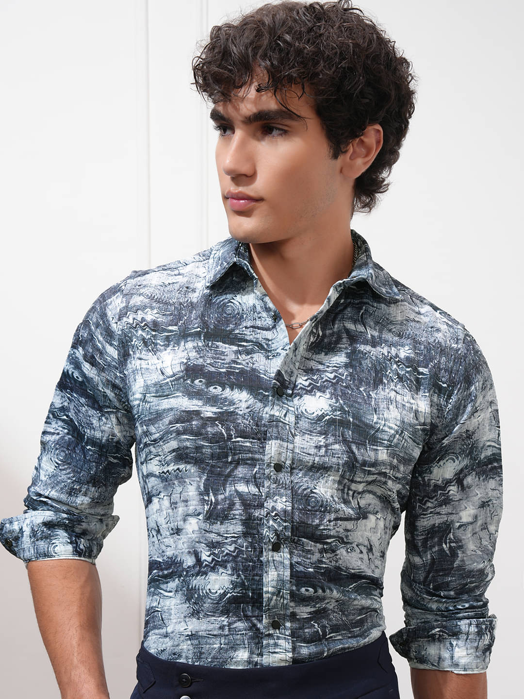     			Highlander Polyester Regular Fit Printed Full Sleeves Men's Casual Shirt - Blue ( Pack of 1 )