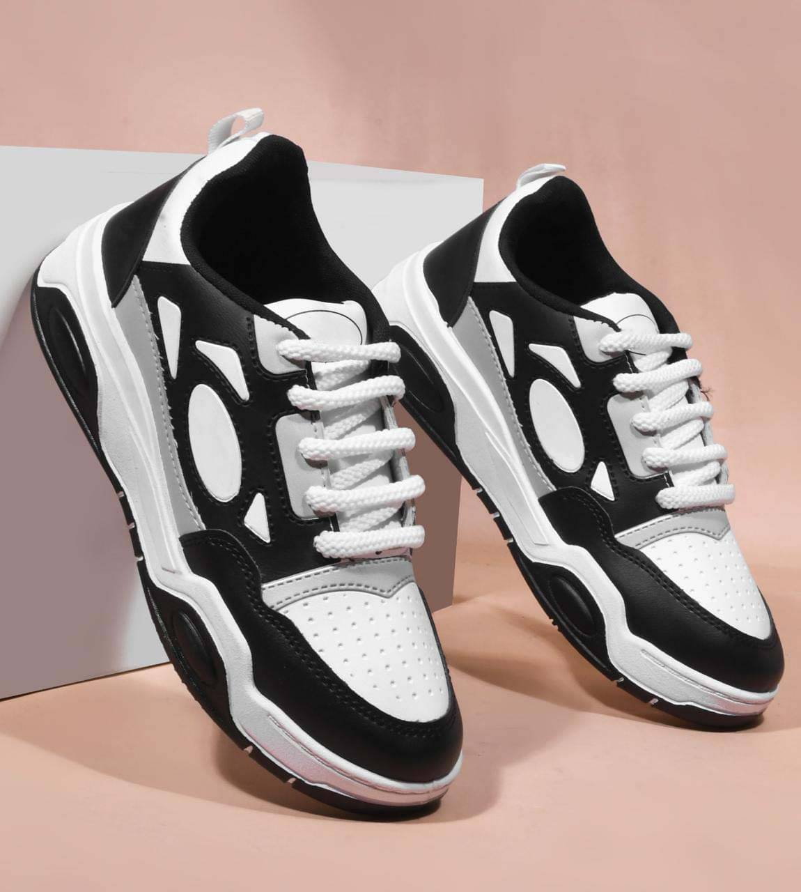     			PENNEN Pennen Casual shoes for Men's Black Men's Lifestyle Shoes