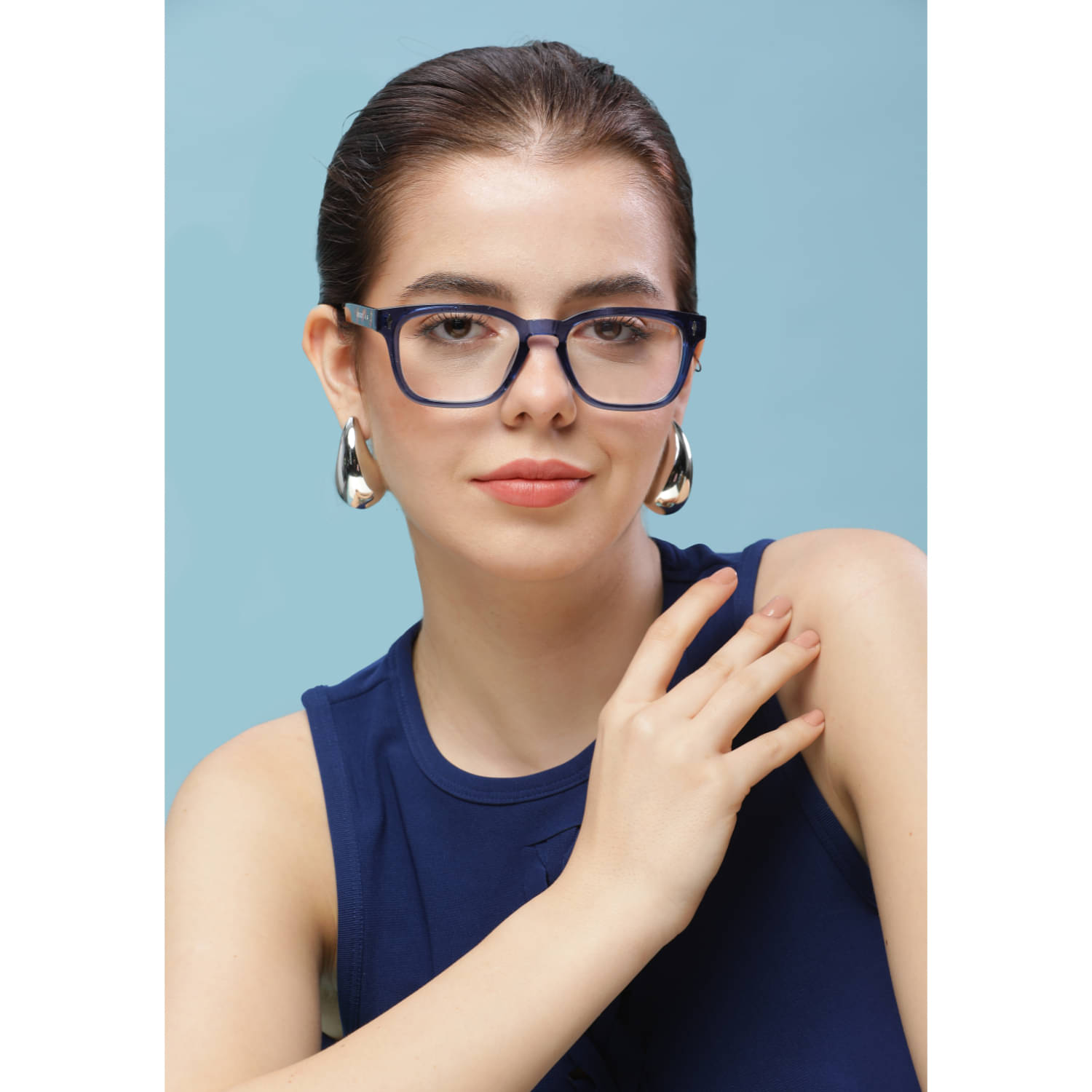 RESIST EYEWEAR Blue Rectangular Sunglasses ( Pack of 1 ) RESIST EYEWEAR Blue Rectangular Sunglasses ( Pack of 1 )