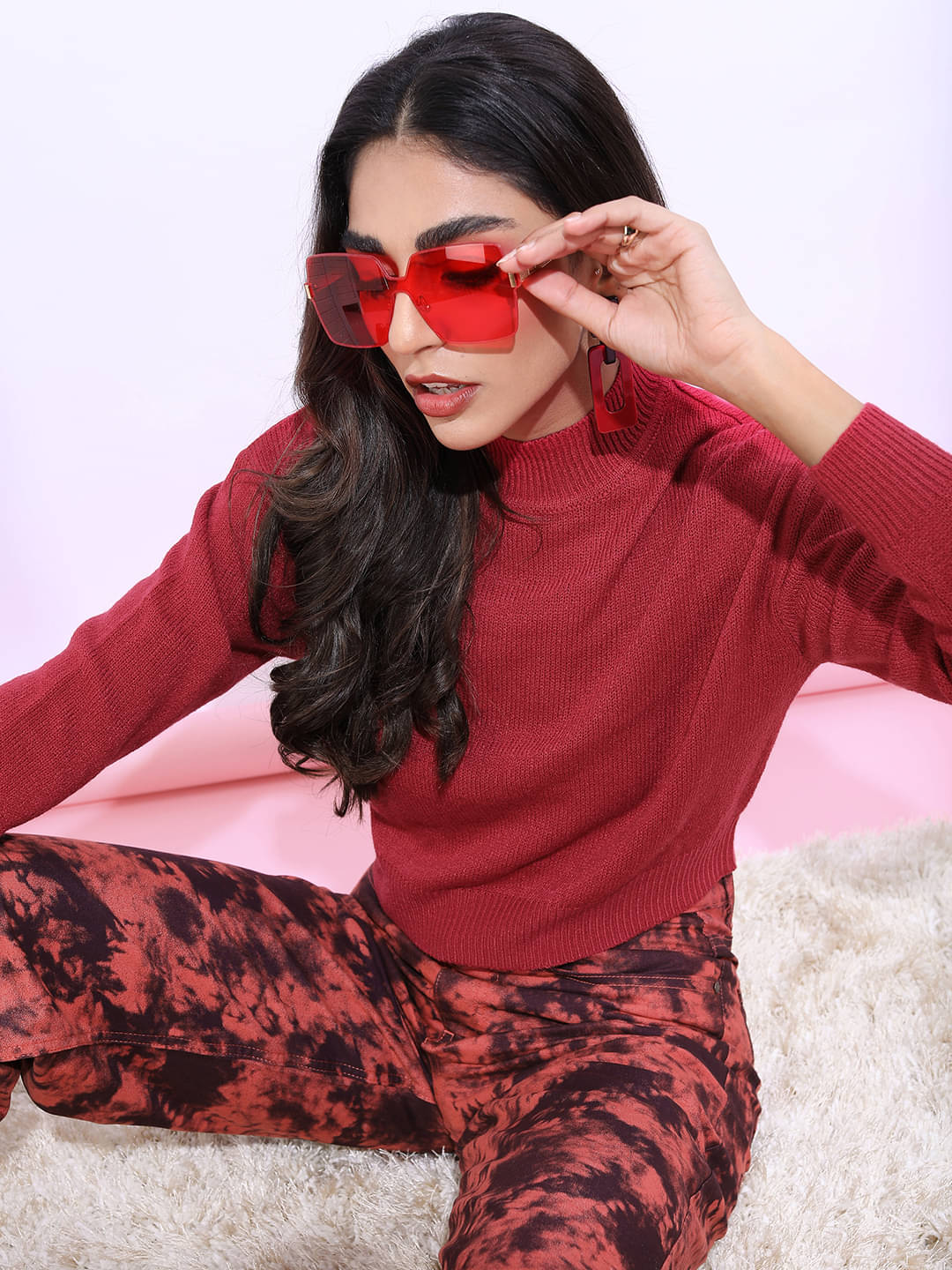     			Tokyo Talkies Women Acrylic High Neck Pullover ( Red )