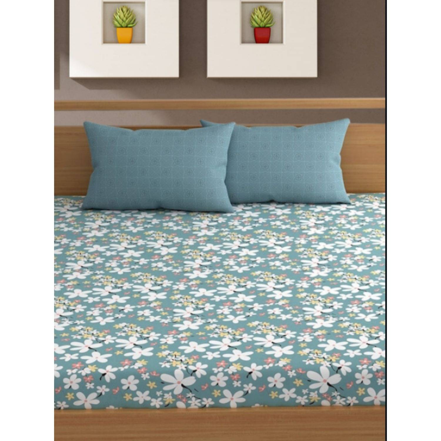 UrbanArts Glace Cotton 1 Double King Bedsheet with 2 Pillow Covers ( Green ) UrbanArts Glace Cotton 1 Double King Bedsheet with 2 Pillow Covers ( Green )