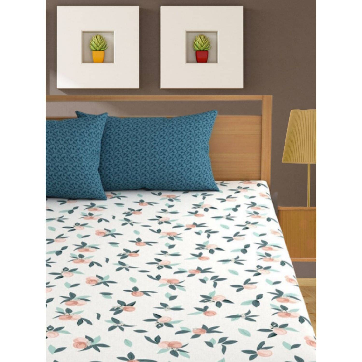     			UrbanArts Glace Cotton 1 Double King Bedsheet with 2 Pillow Covers ( Green )