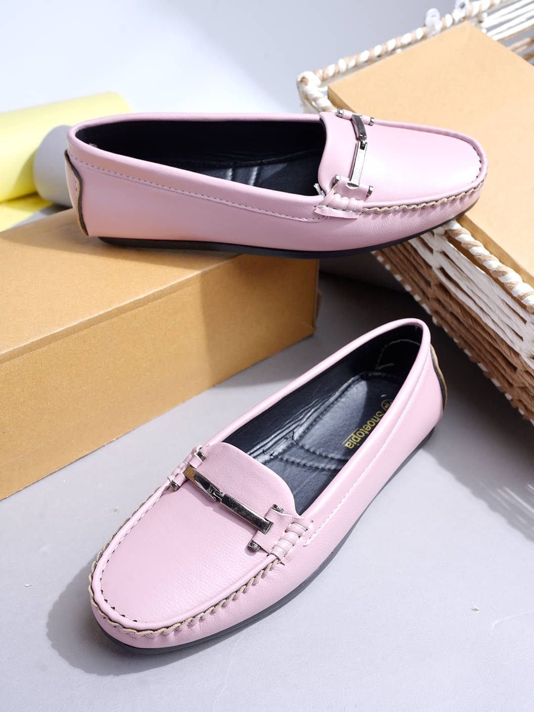     			Shoetopia Mauve Women's Loafers