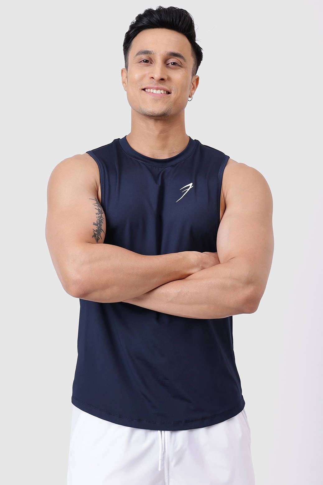 Fuaark Navy Polyester Regular Fit Men's Tanks ( Pack of 1 ) Fuaark Navy Polyester Regular Fit Men's Tanks ( Pack of 1 )