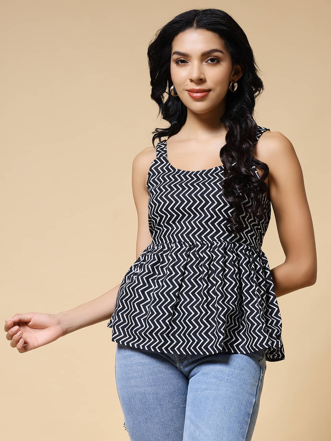 Istyle Can Women's Cotton Regular Top ( Black )     			Istyle Can Women's Cotton Regular Top ( Black )