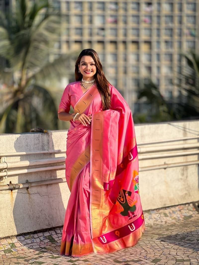     			KALIPATRA Art Silk Solid Saree With Unstitched Blouse Piece ( Pink )