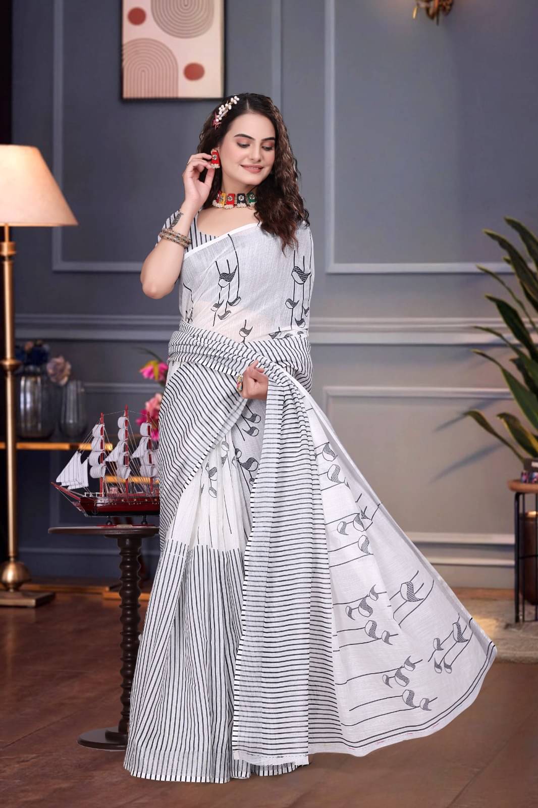 Lady Shopi Linen Printed Saree With Unstitched Blouse Piece ( White )     			Lady Shopi Linen Printed Saree With Unstitched Blouse Piece ( White )