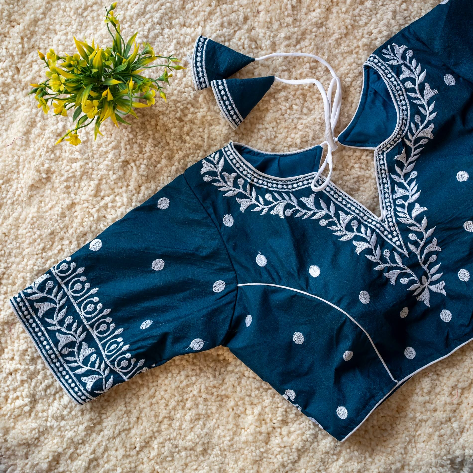     			Modern Mughals Blue Readymade with Pad Art Silk Women's Blouse ( Pack of 1 )