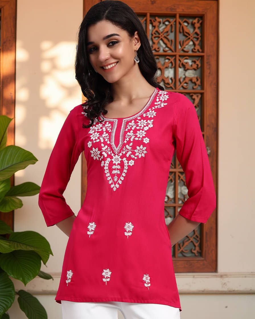     			Pannkh Women Rayon Embroidered Straight Kurti ( Pink )