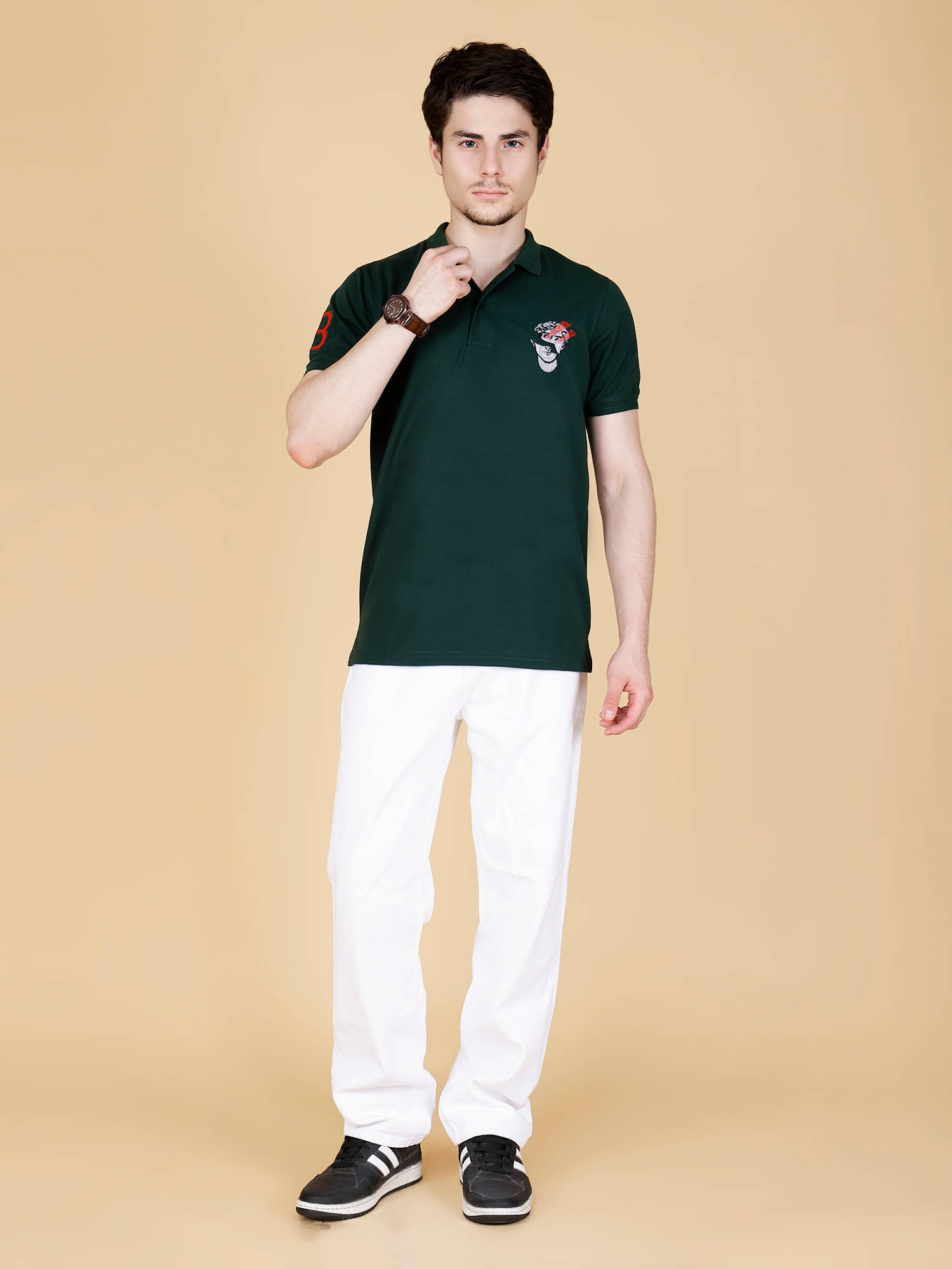     			STARFOX Men Cotton Blend Regular Fit Embroidered Polo T Shirt ( Green )