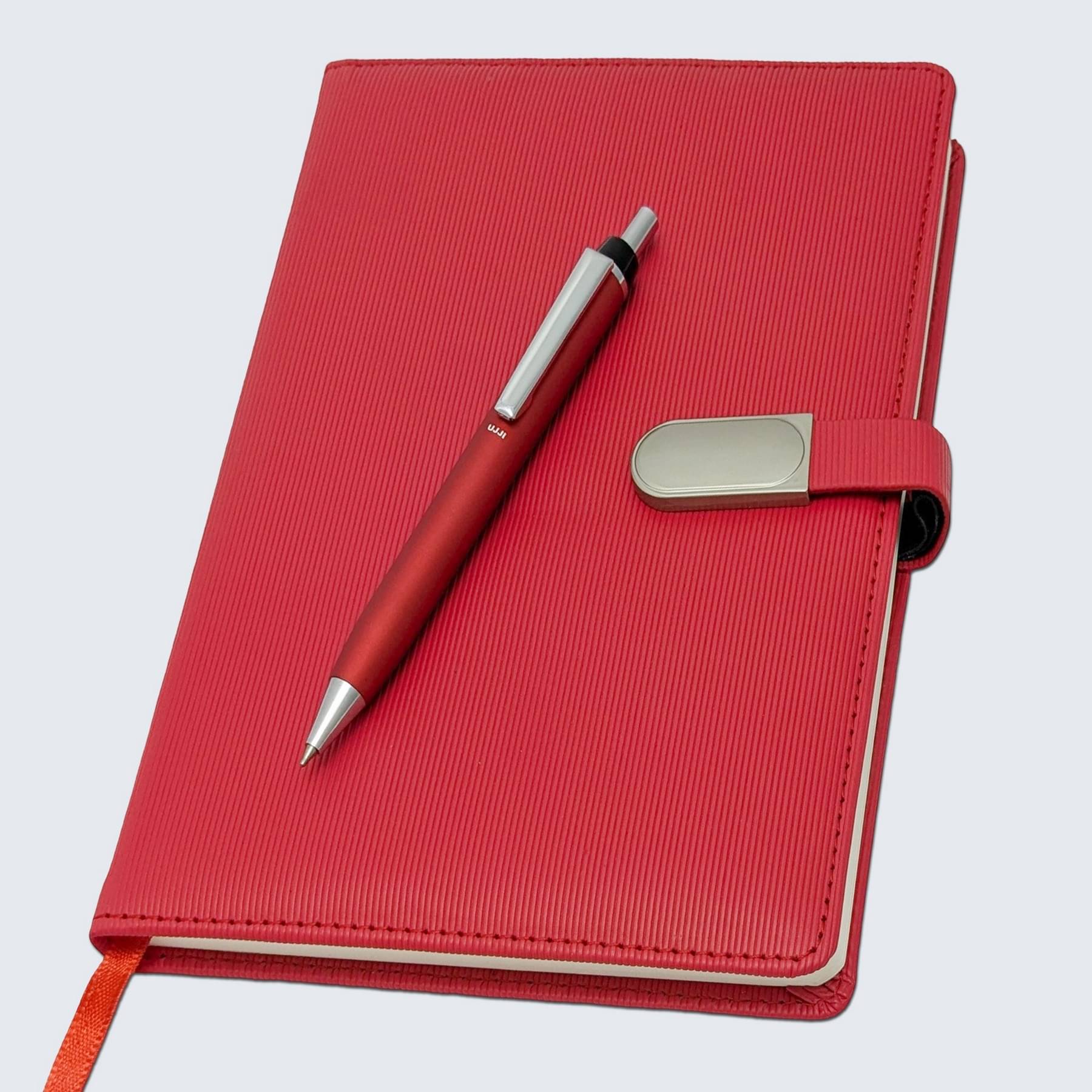     			UJJi A5 Planner Diary with Magnetic Lock, 210x150mm, 192 Pages, Red Lined, Monthly Calendar with Pen
