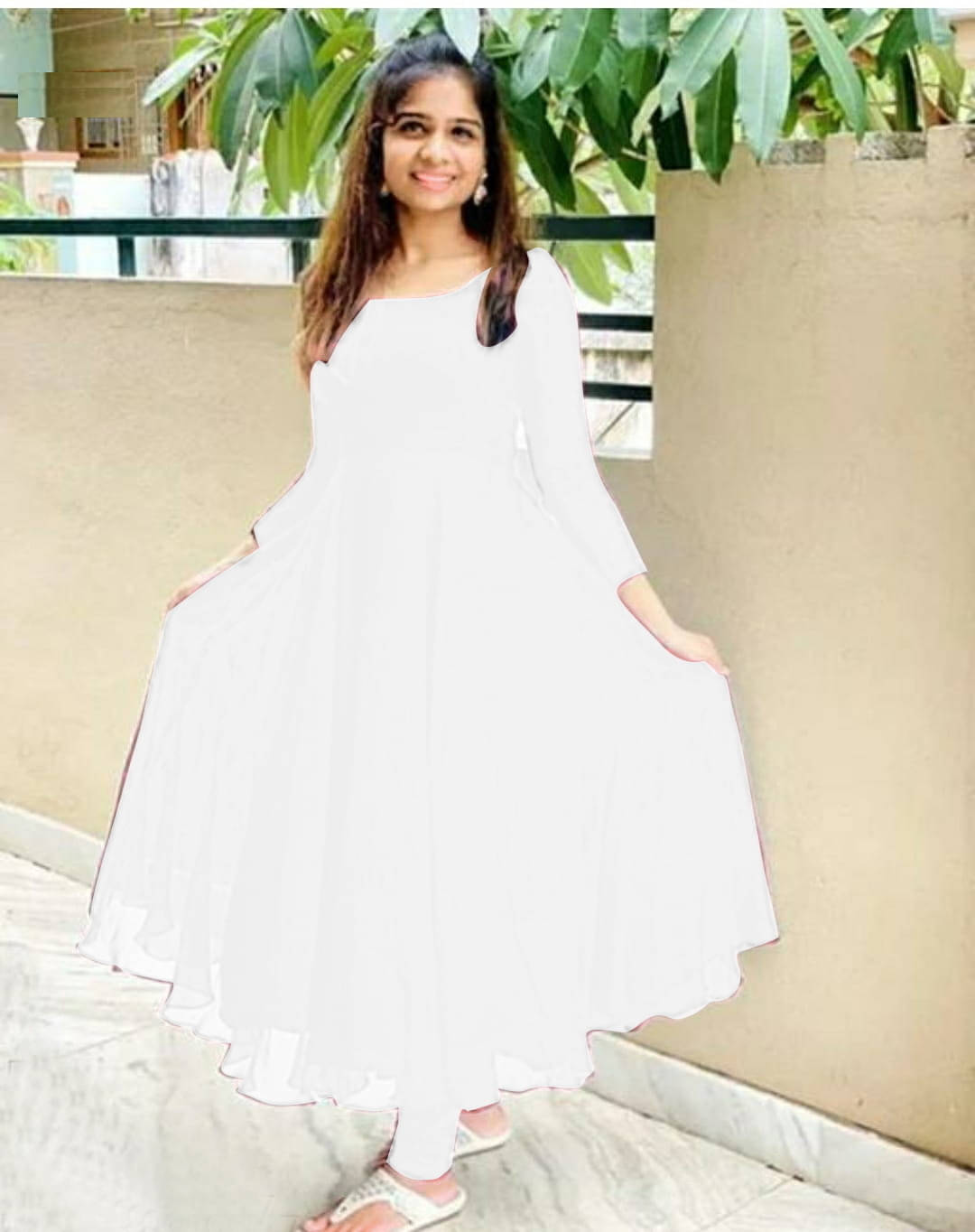     			Vidya Fashion Mart Women Georgette Solid Anarkali Kurti ( White )