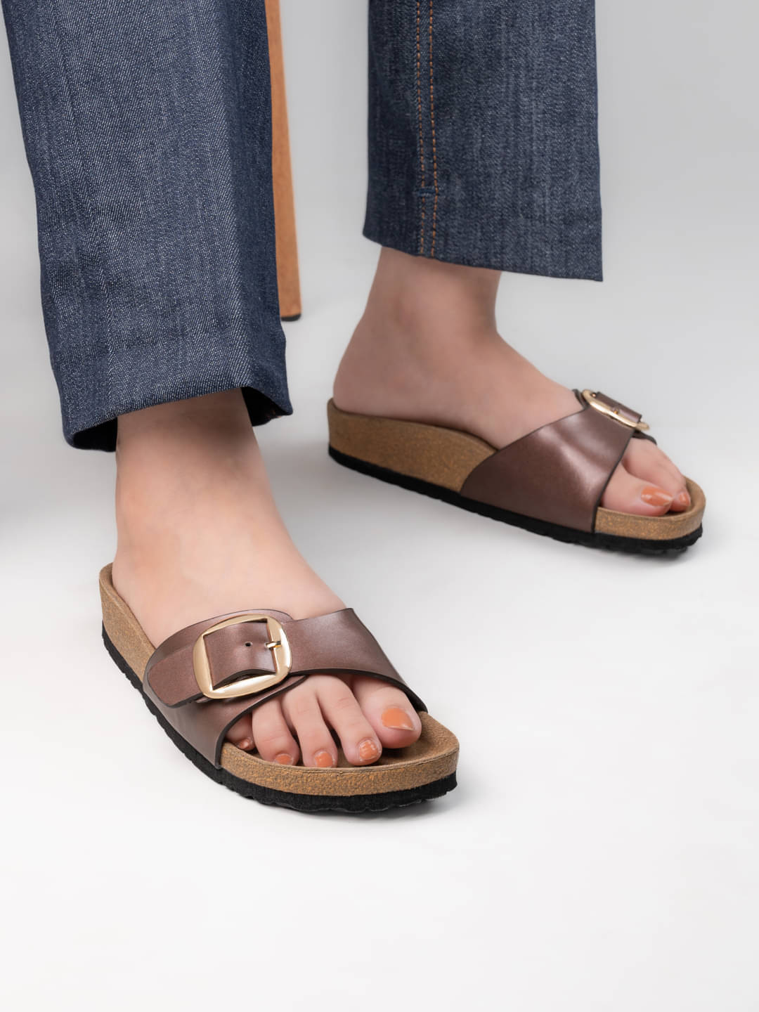     			Fentacia Copper Women's Flats